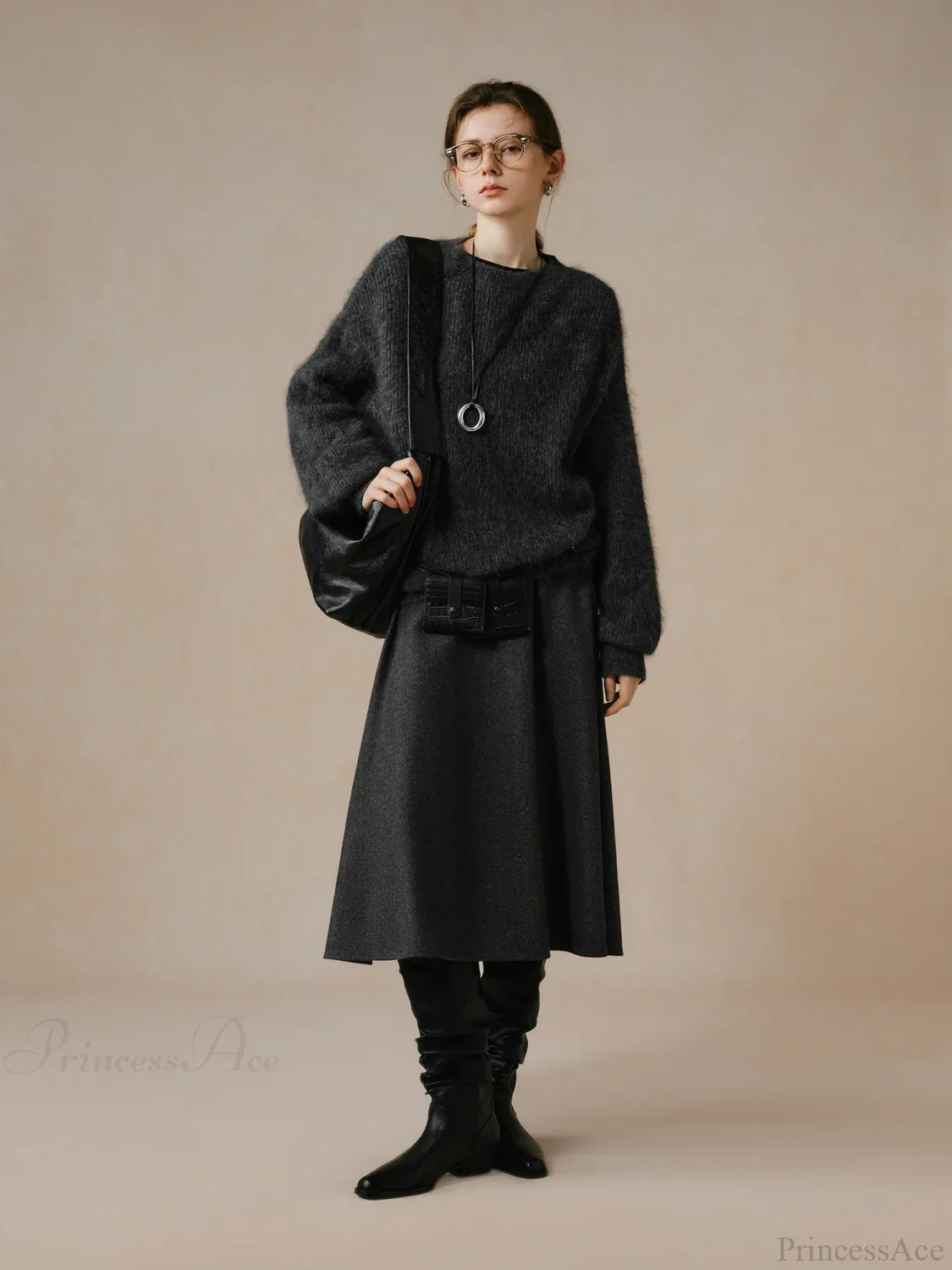 55.8% Alpaca Wool Round Neck Sweater - Image 3