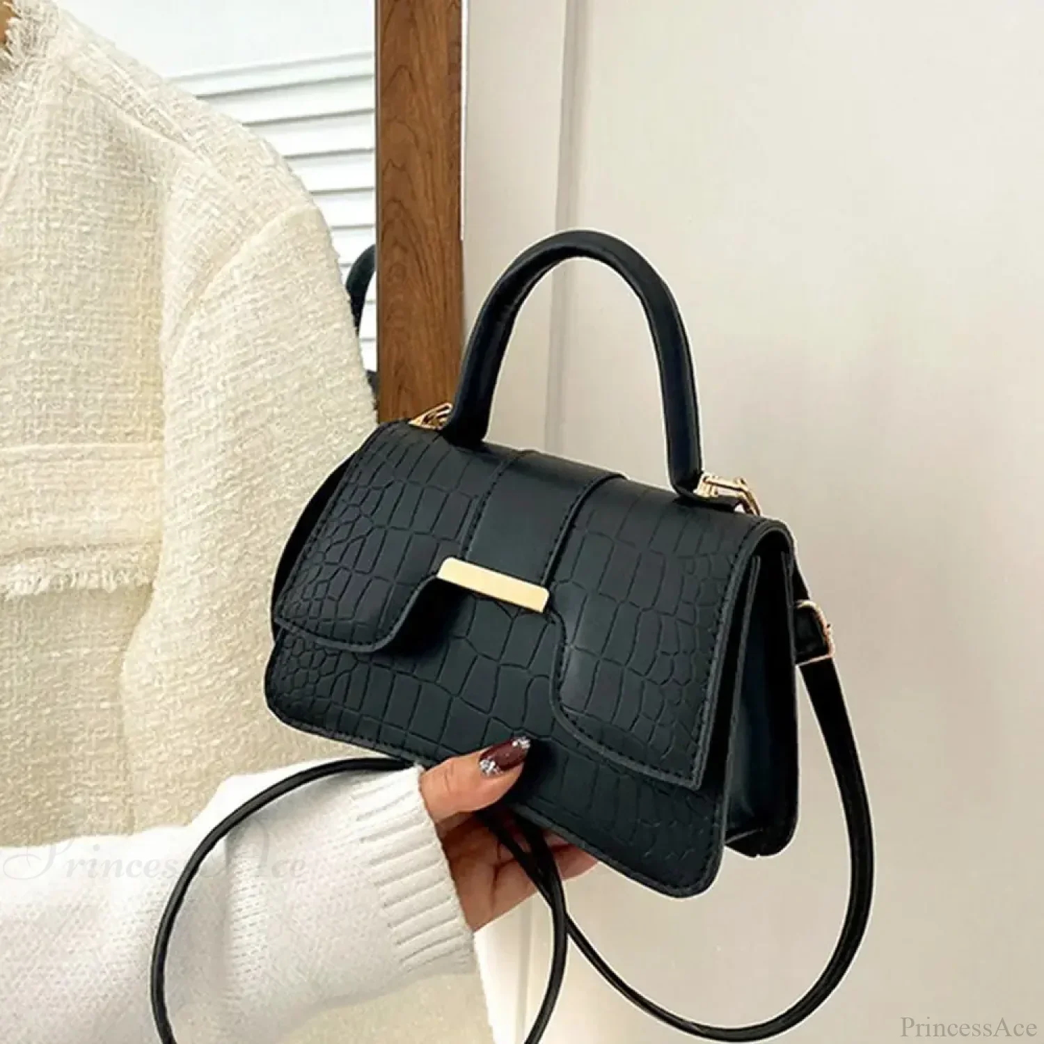 Alligator Pattern Small Square Vintage PU Leather Crossbody Handbag - Image 8
