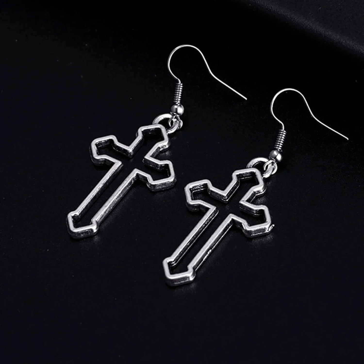 Antique Fairy Wings Grunge Dangling Earring - Image 15