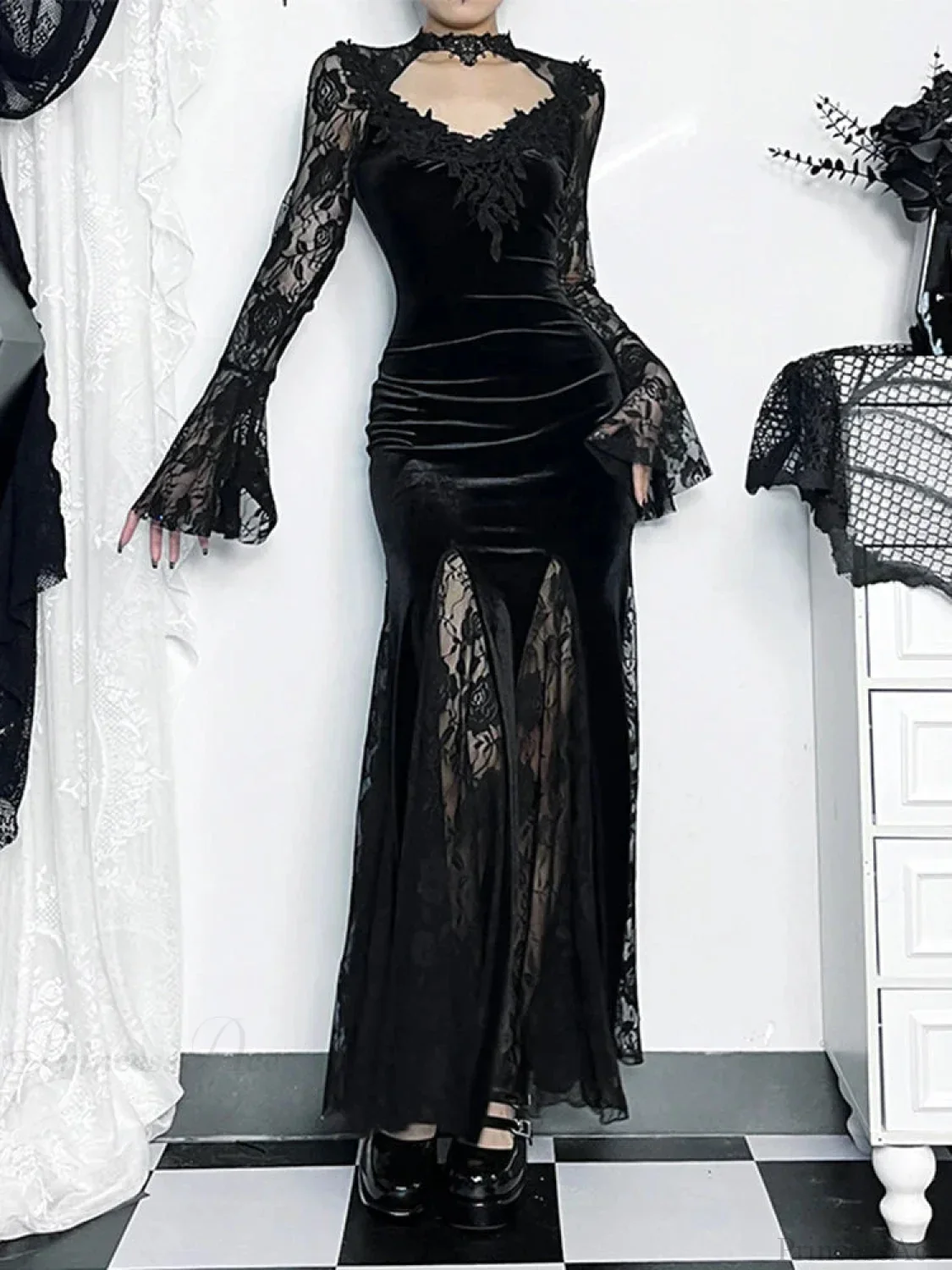 Antique Lace Flare Sleeve Midi Dress - Image 4