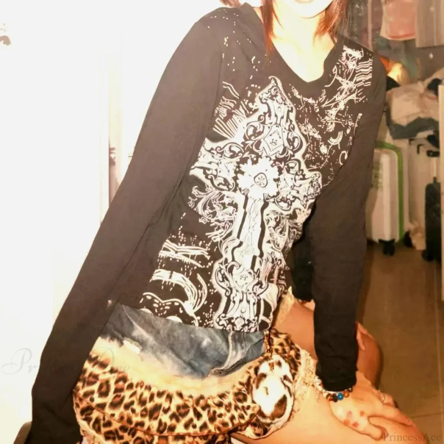 Antique Mysterious Black Plunge-neck Blouse - Image 5