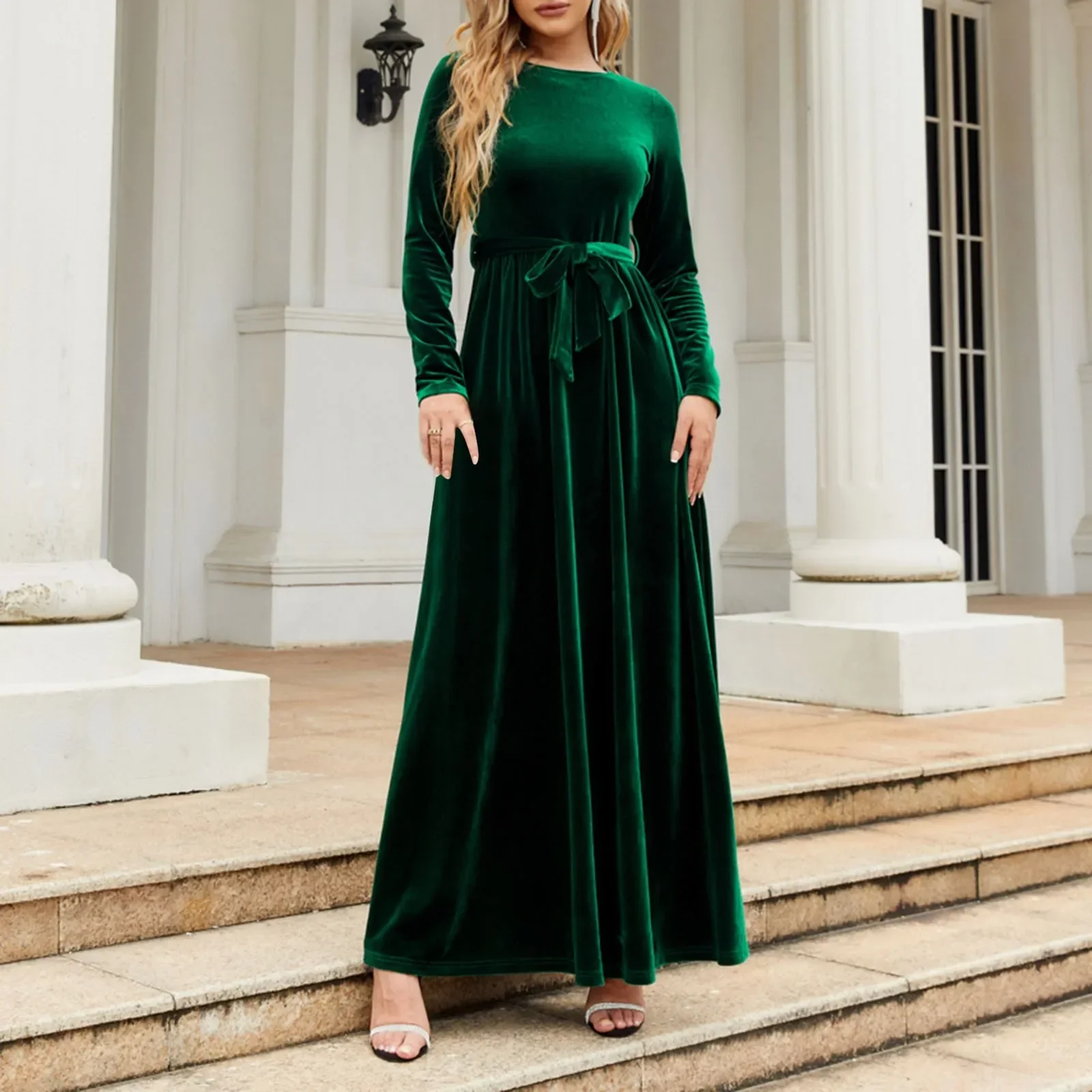 Autumn New Green Velvet Long Dress Elegant Vintage O-neck Lace-up Party Dress