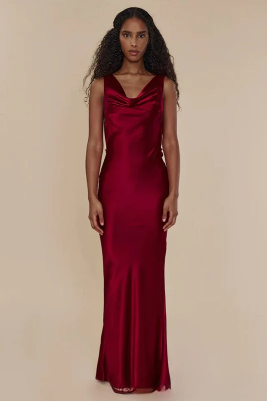 Backless Elegant Evening Maxi Dress - Image 4