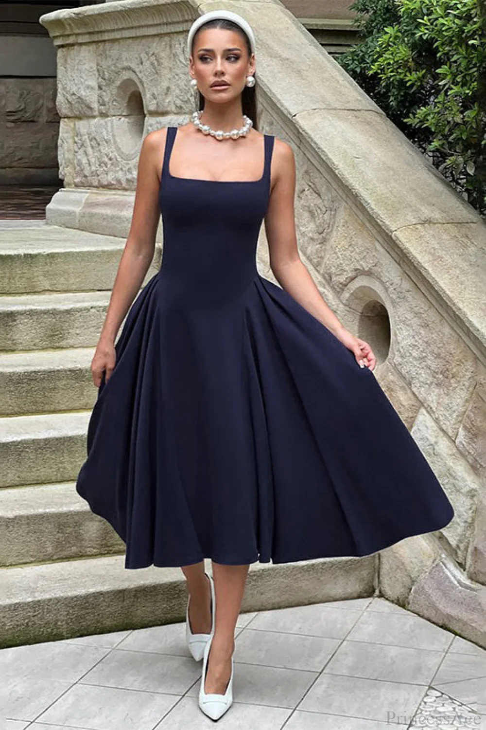 Backless Square Neck Fitted Party Dress - Image 6
