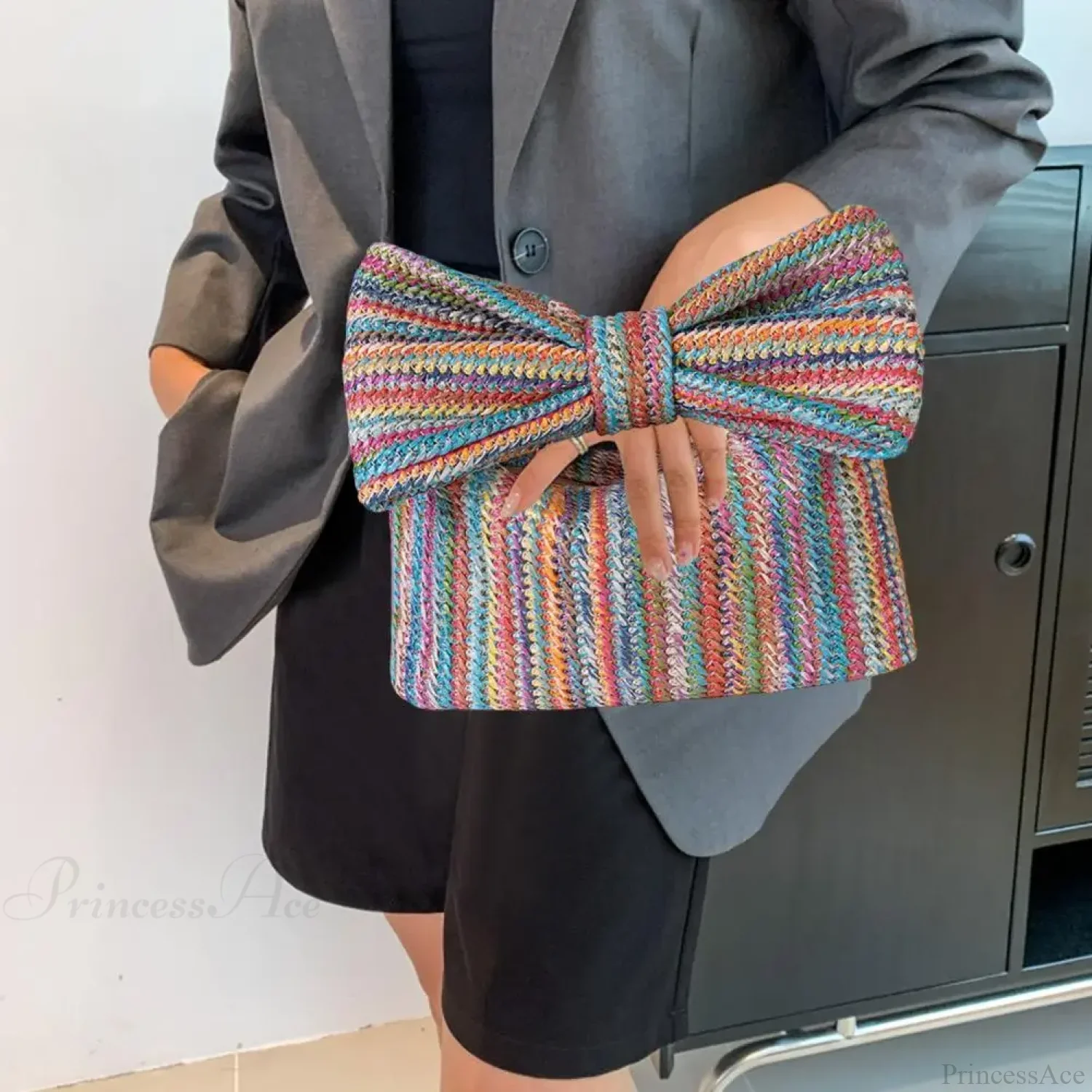 Beach Bow Crescent Shape Straw Clutch Wristlet - Image 3