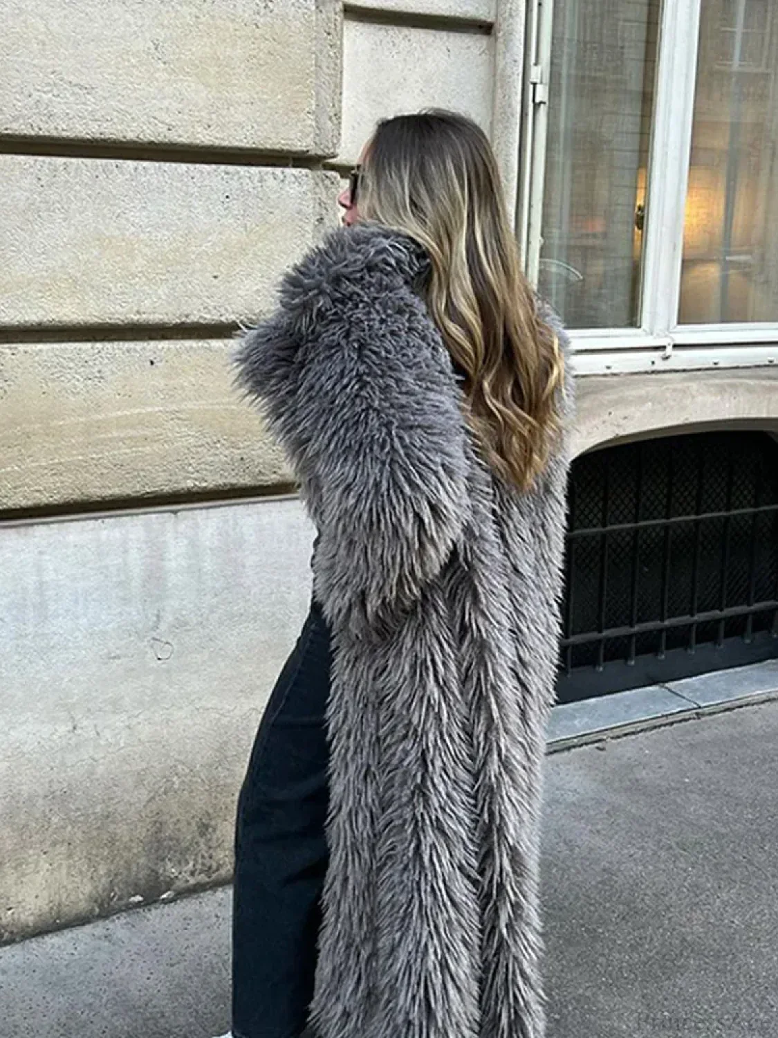 Big Lapel Long Fox Fur Coat - Image 2