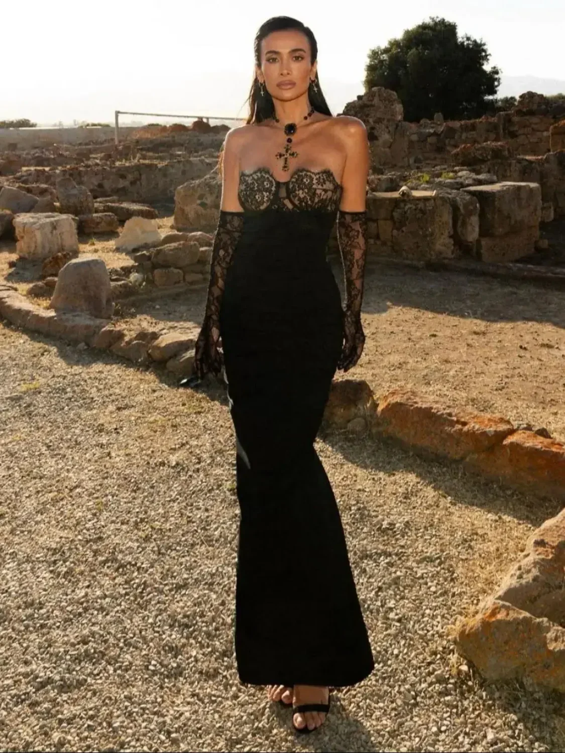 Black Lace Patchwork Strapless Party Dress - Image 4