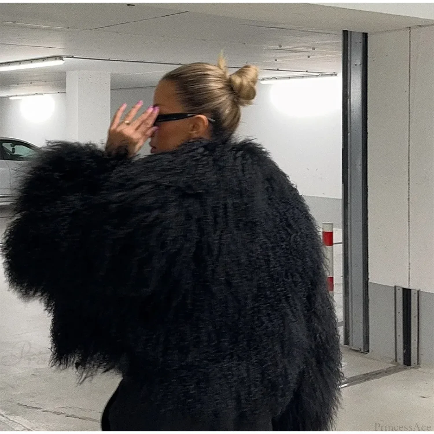 Black Oversized Fluffy Winter Coat - Image 3