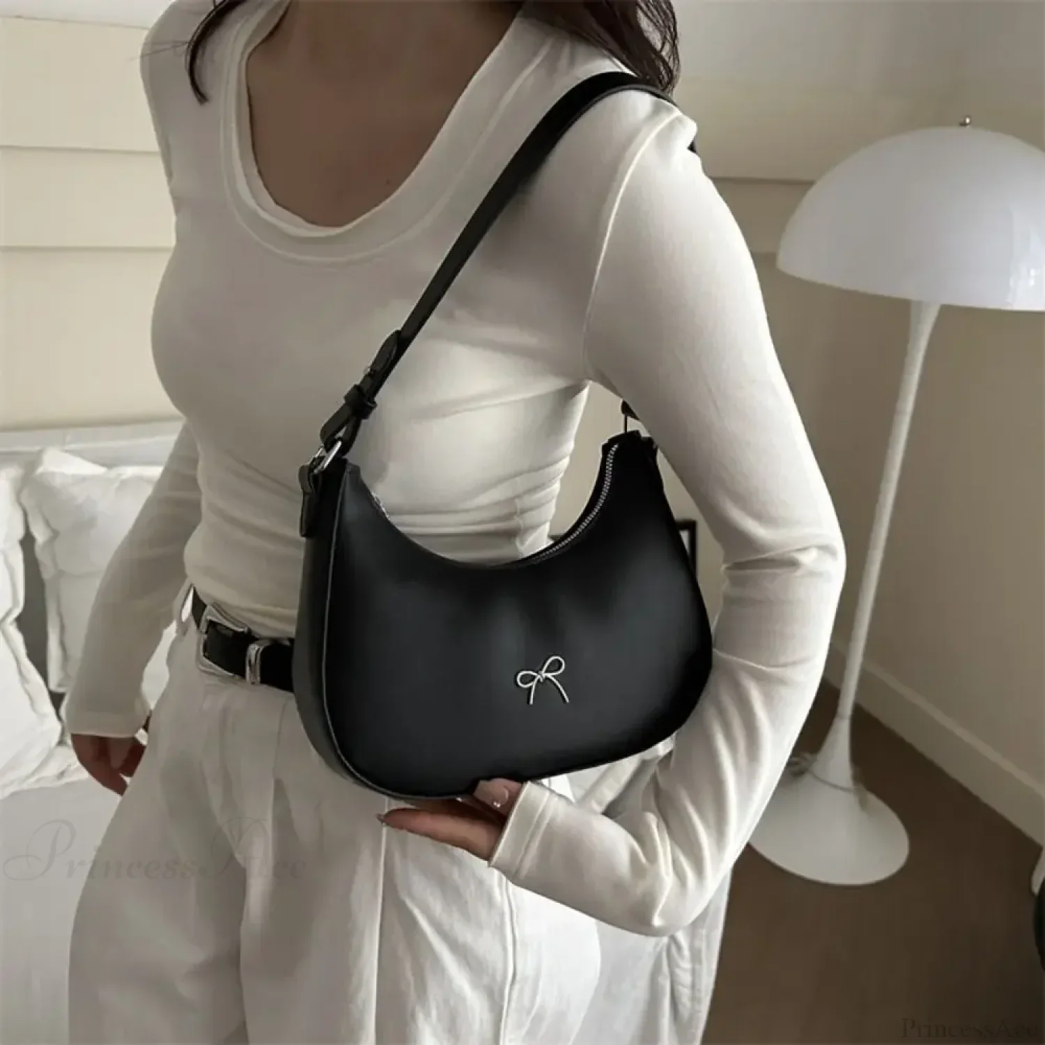 Bowknot Solid PU Leather Shoulder Bag - Image 4