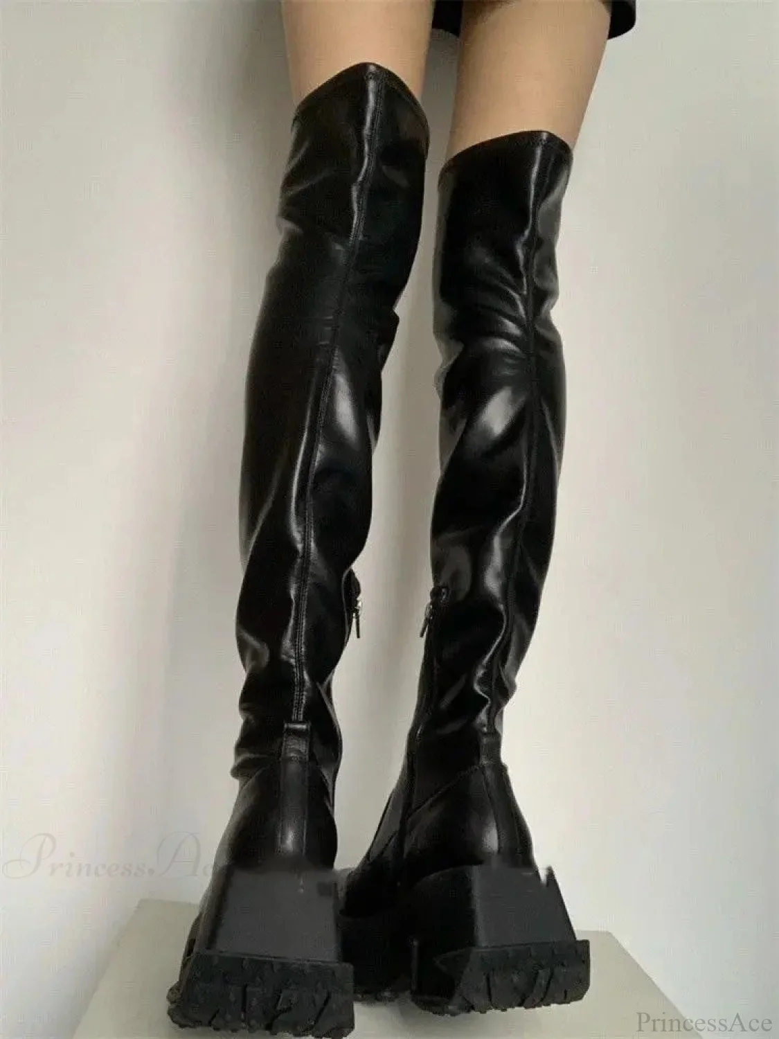 Brief Velvety Above Thigh Gothic Winter Platform Boot - Image 2