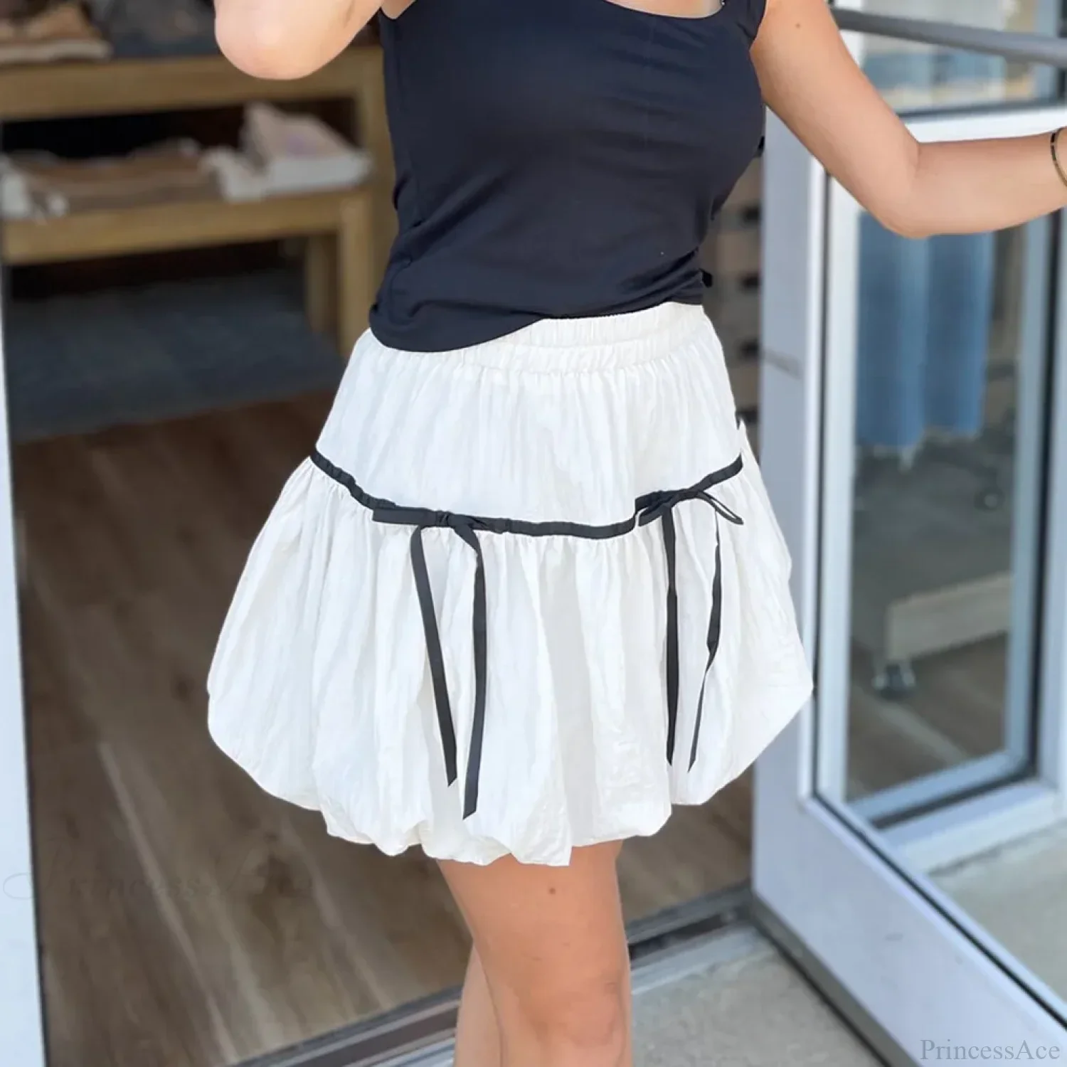Bubble High Waist Balloon Skirt - Image 3