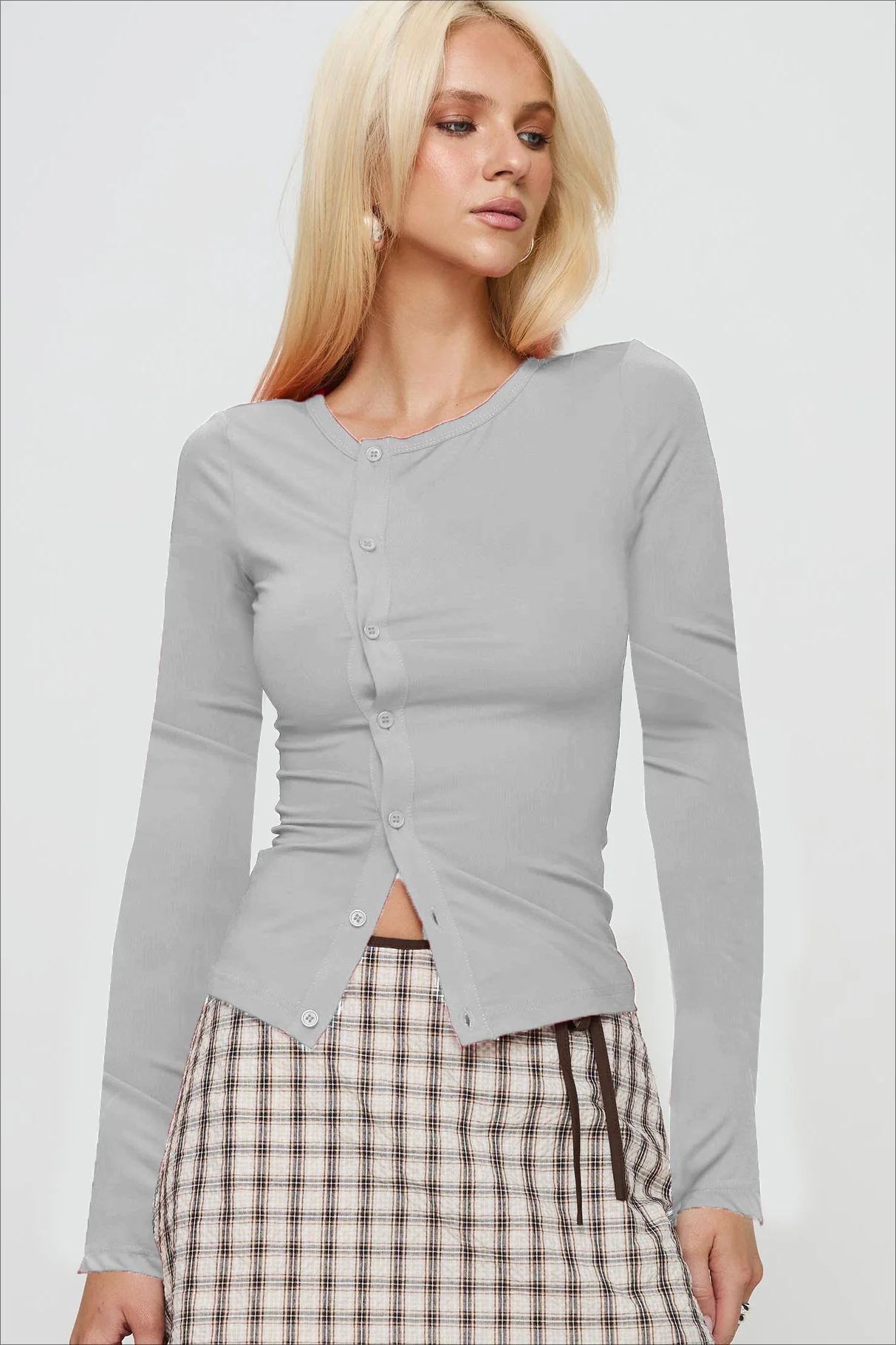 Buttoned Fitted Crew Neck Knit Sweater