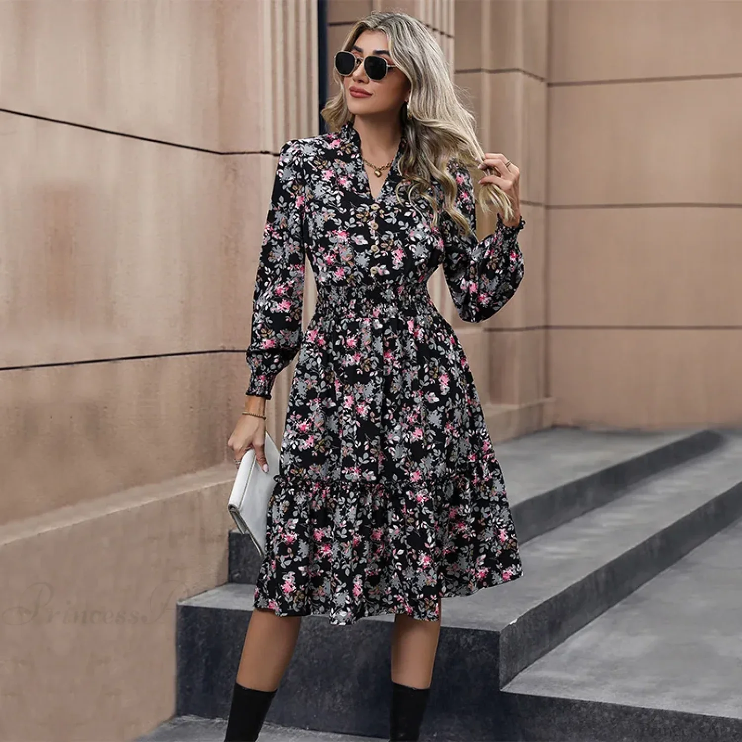 Casual A-line V-neck Floral Dress - Image 6