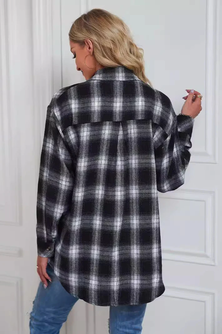 Casual Boyfriend Fit Plaid Collared Blouse - Image 3