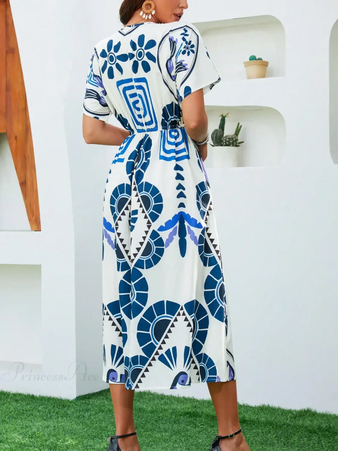 Casual High Waist V-neck Boho Floral Dress - Image 3