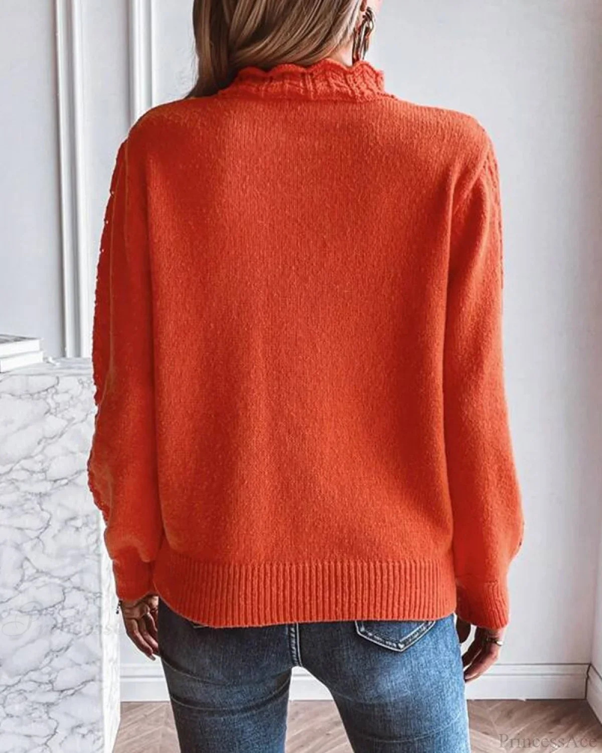 Casual Pullover Solid in Color - Image 4