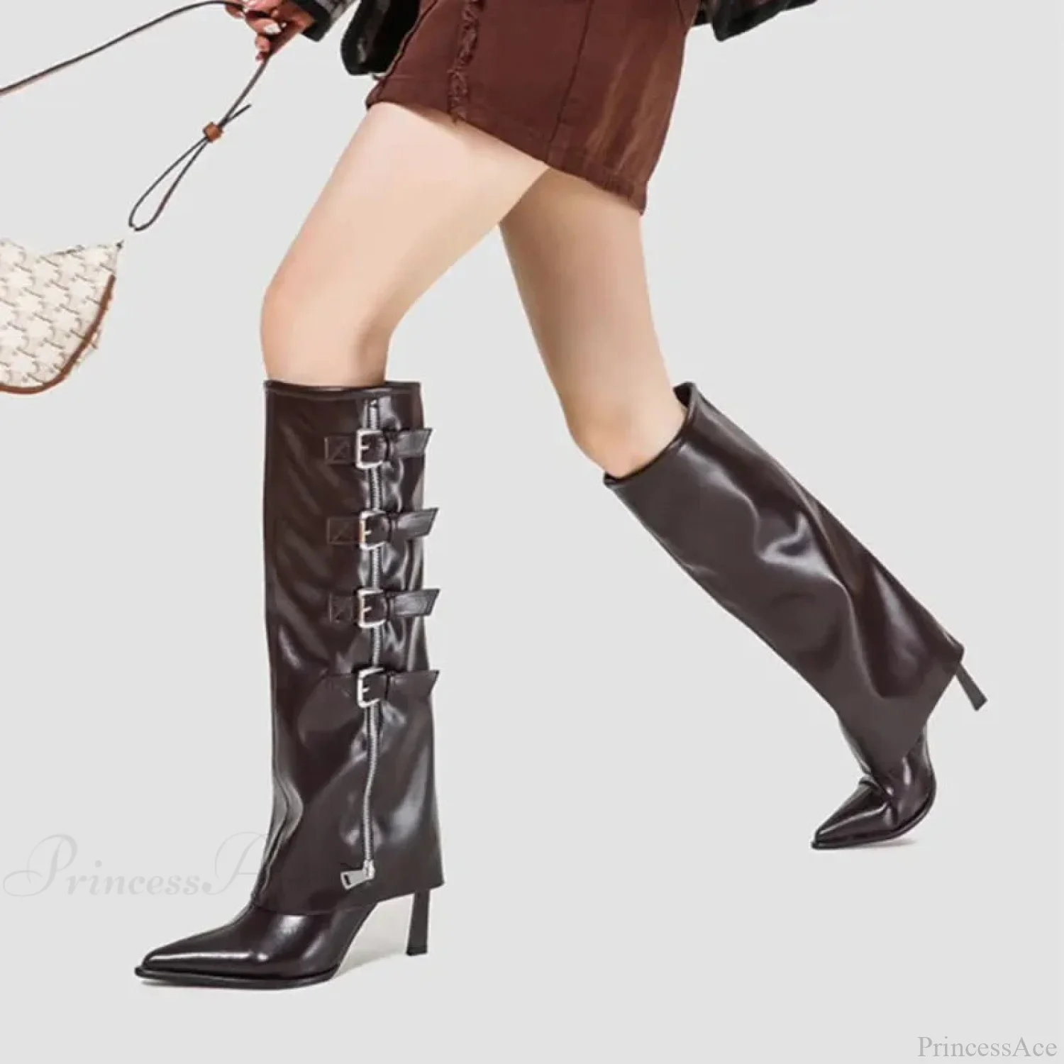 Catwalk Punk Glossy Faux Leather Alloy Clasp Tall Boot
Gothic Shiny Leather Metal Buckle Knee-High Boot