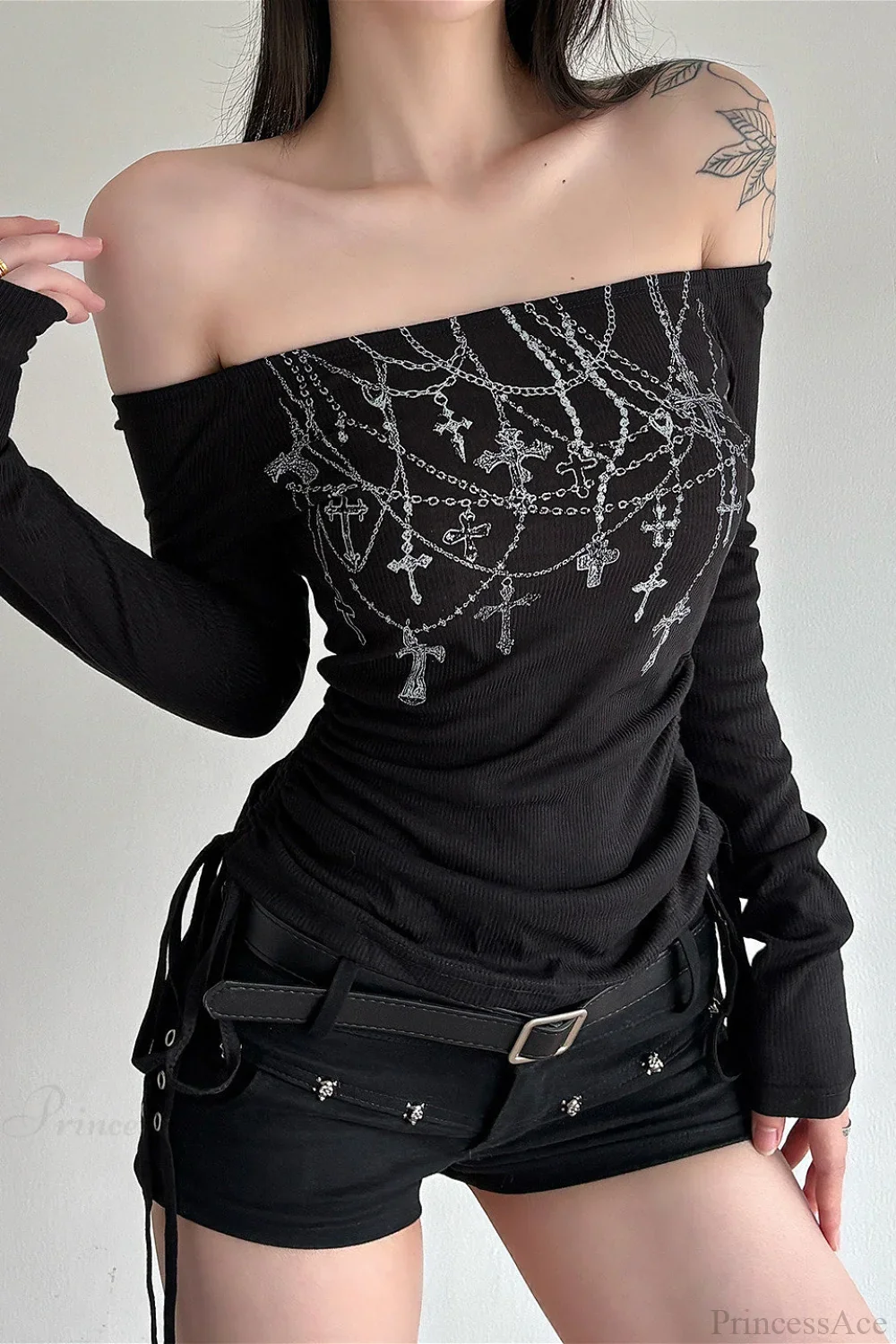 Chain Print Off-Shoulder Long Sleeve Tee - Image 3