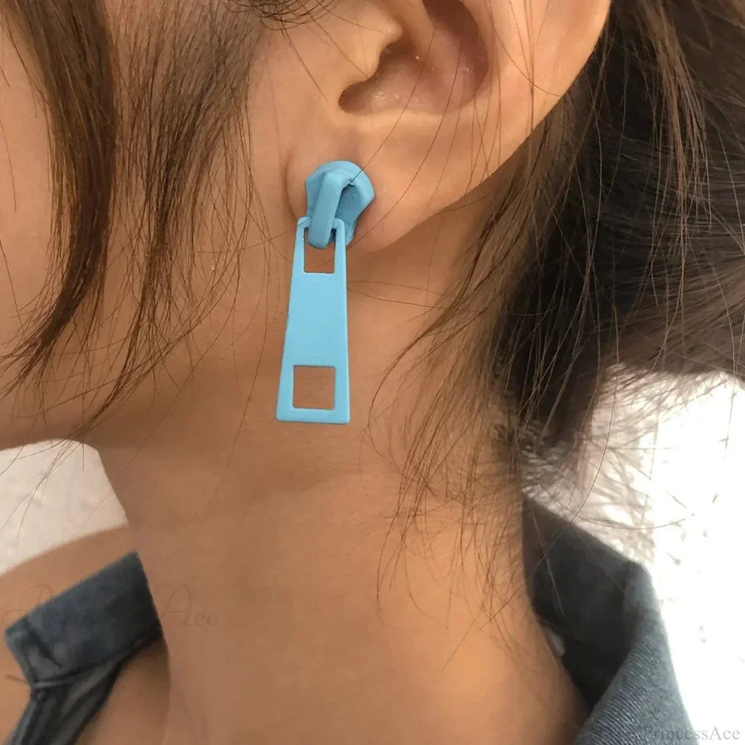 Characteristics Fastener Geometrical Rap Earring