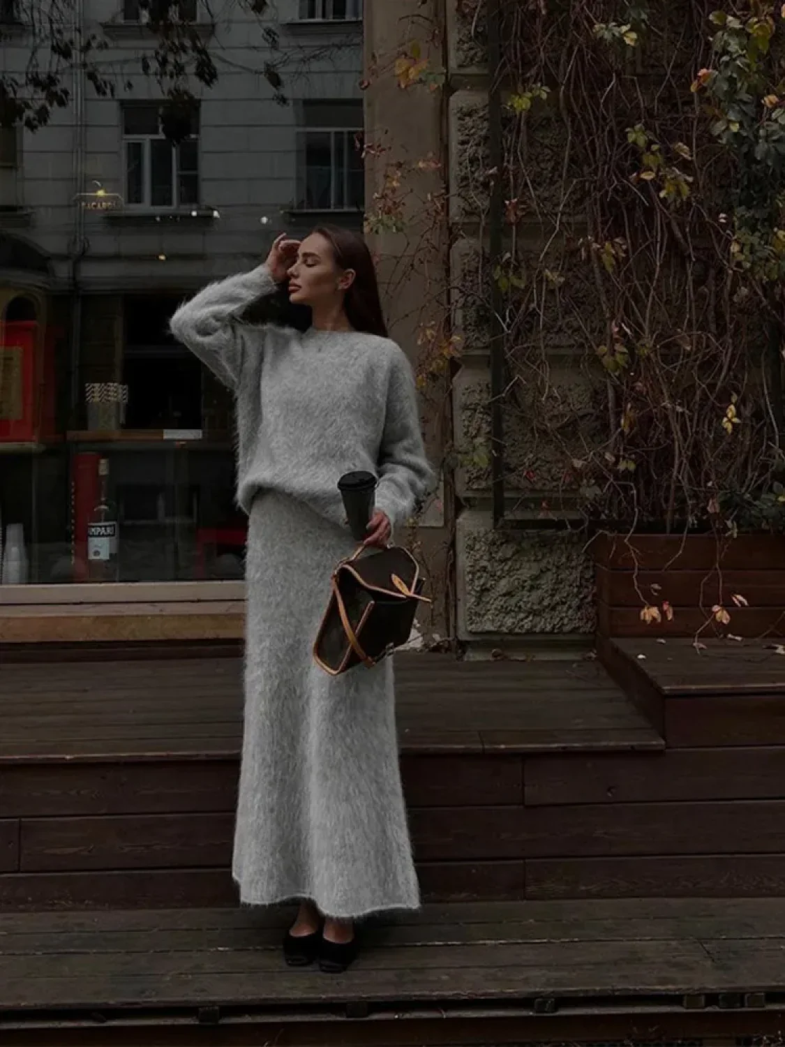 Chic O-neck Cashmere Skirt Sweater - Image 7