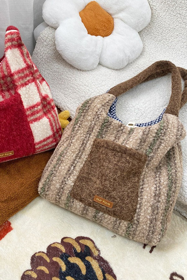 Christmas Red Plaid Faux Fur Panel Tote Shoulder Bag - Image 5