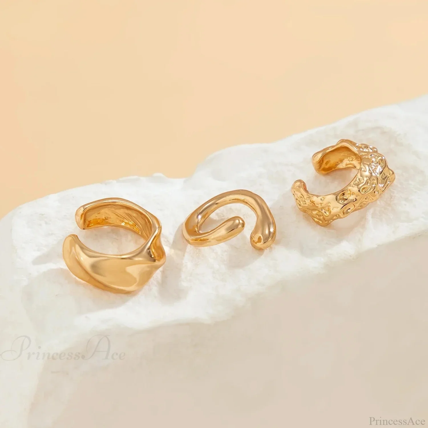 Chunky Metallic No Piercing Clamp Ear Cuff Earring - Image 4