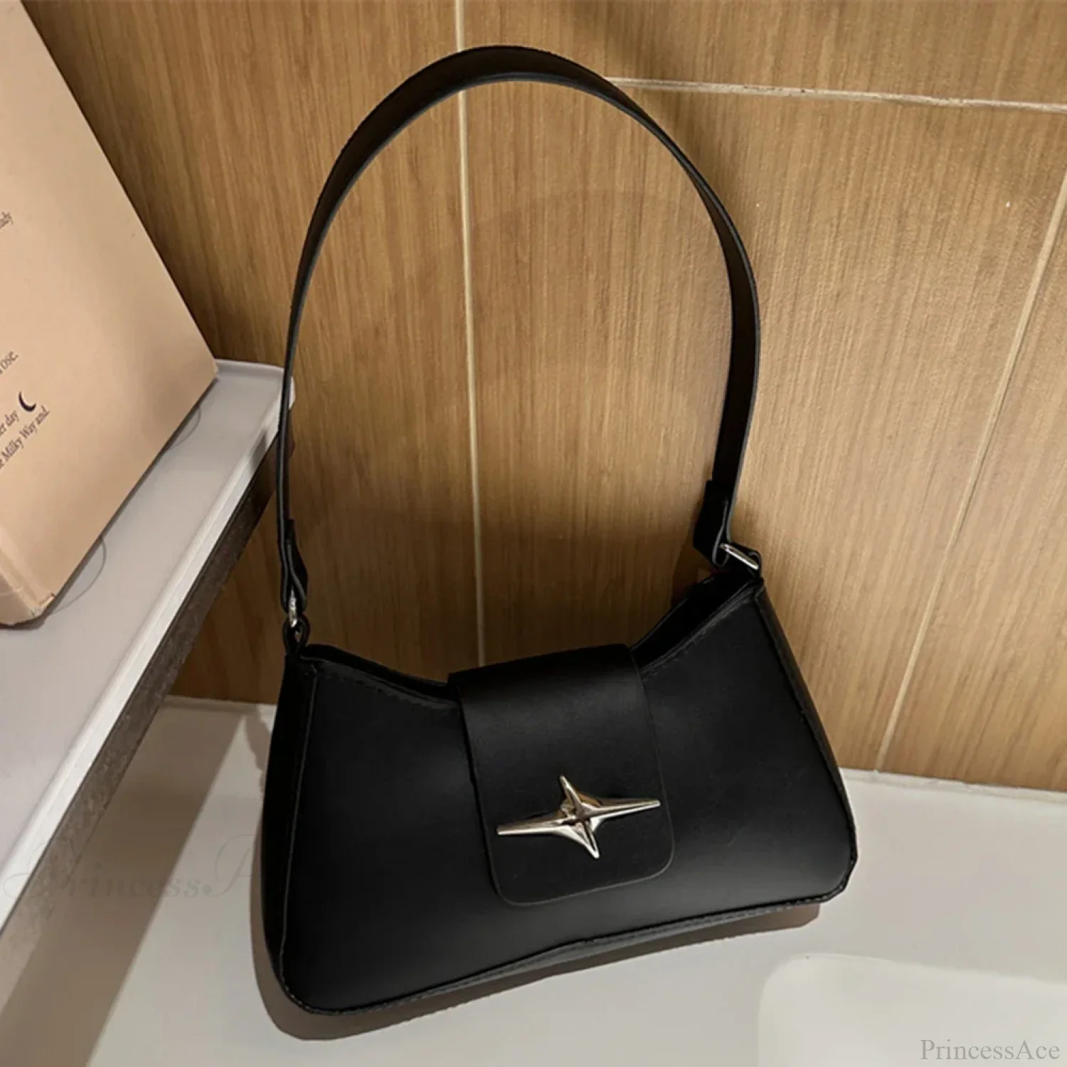 Classic Y2K Vintage PU Leather Shoulder Bag - Image 7