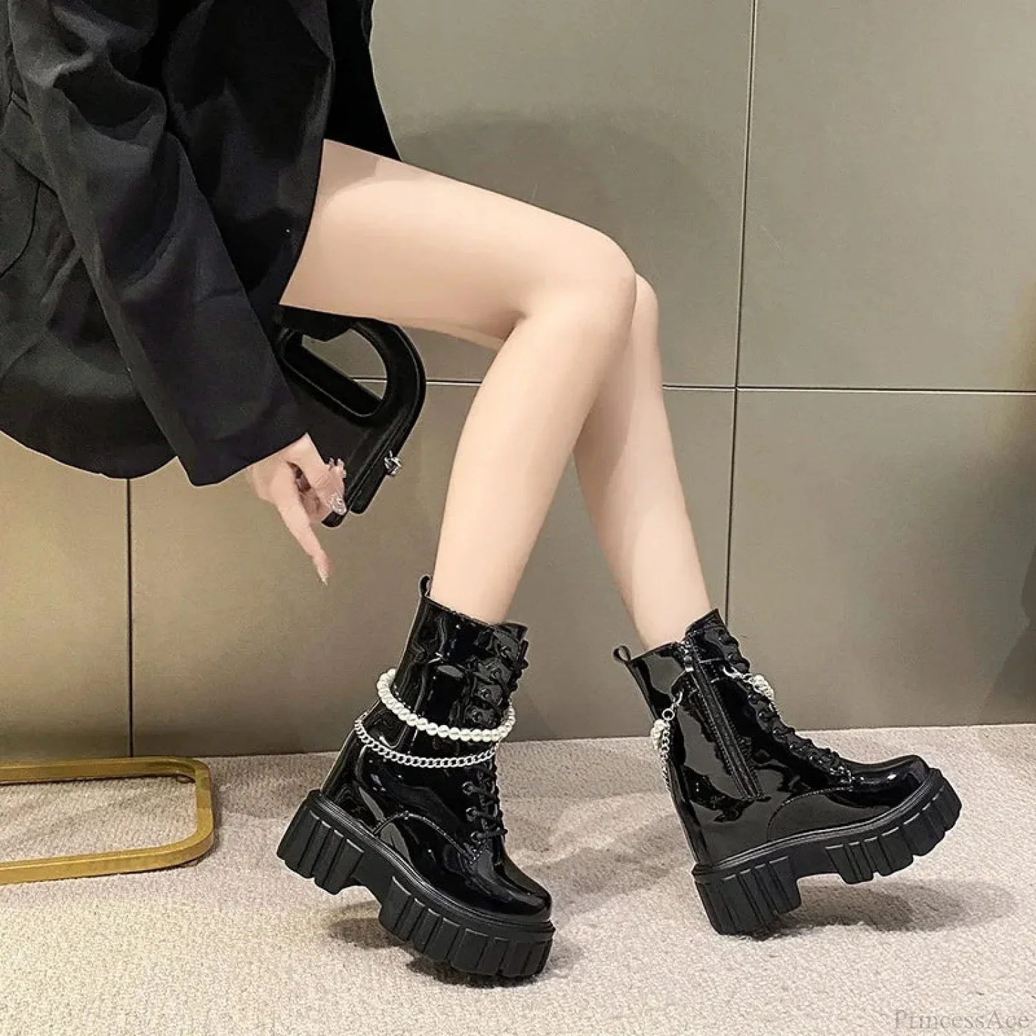 Cold Chunky Platform Rebel Gothic Tie Up Boot - Image 5