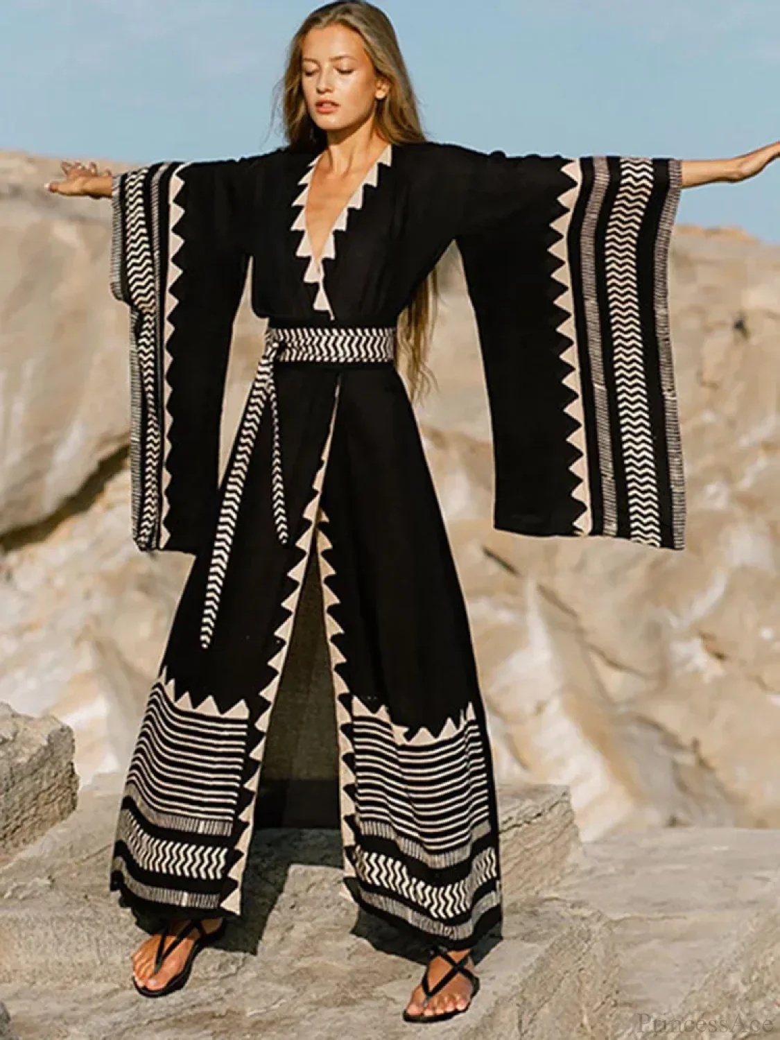 Contrast Color Long Sleeve Bikini Cover Up - Image 4