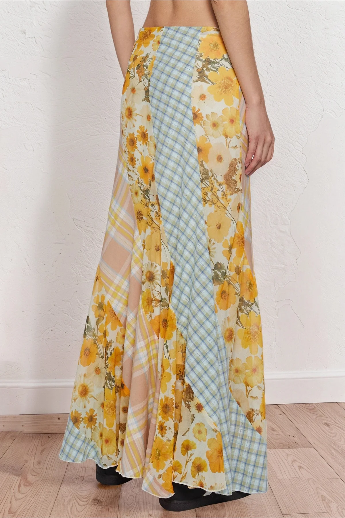 Contrast Floral Panel Straight Skirt - Image 2