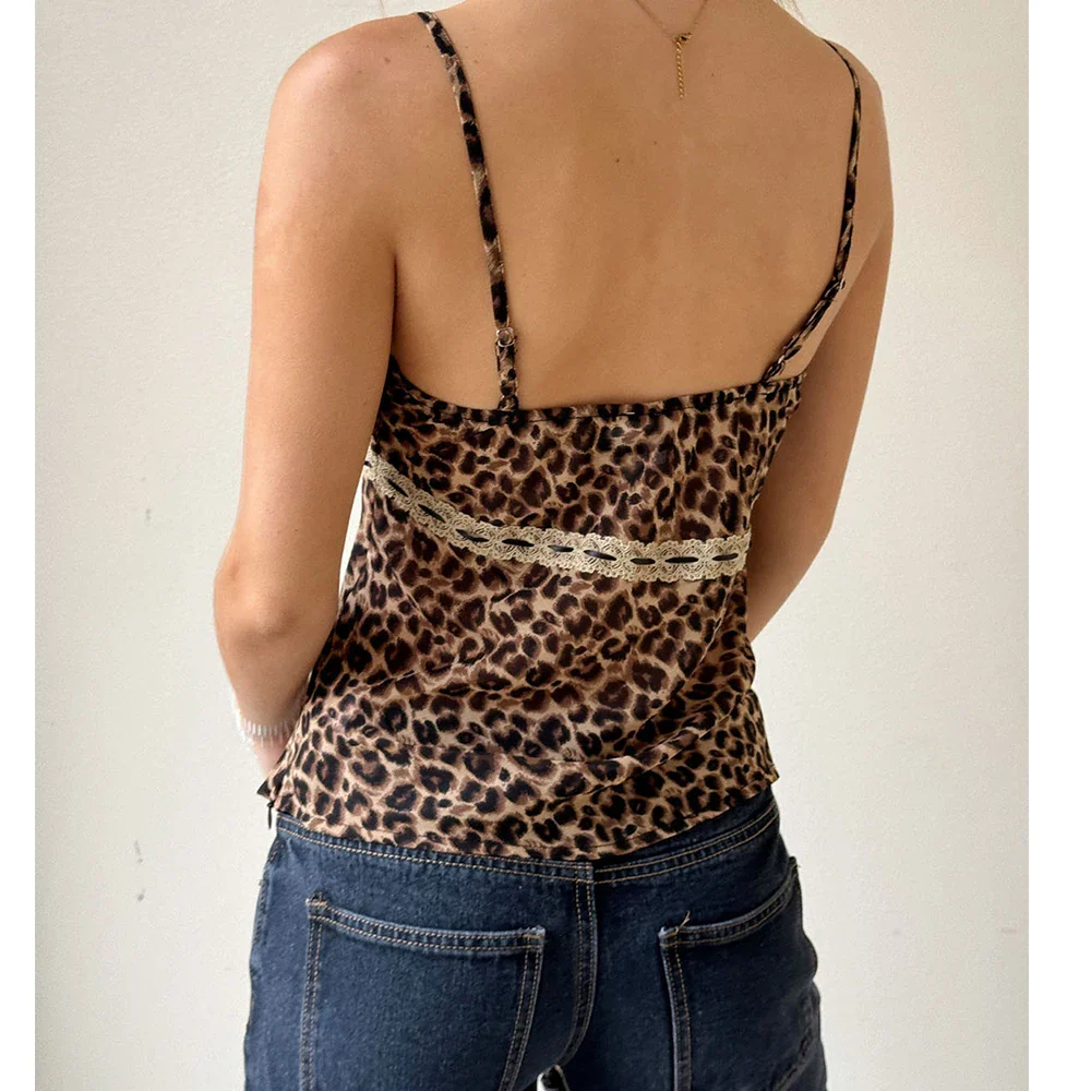 Coquette Leopand Lace Crop Top - Image 3