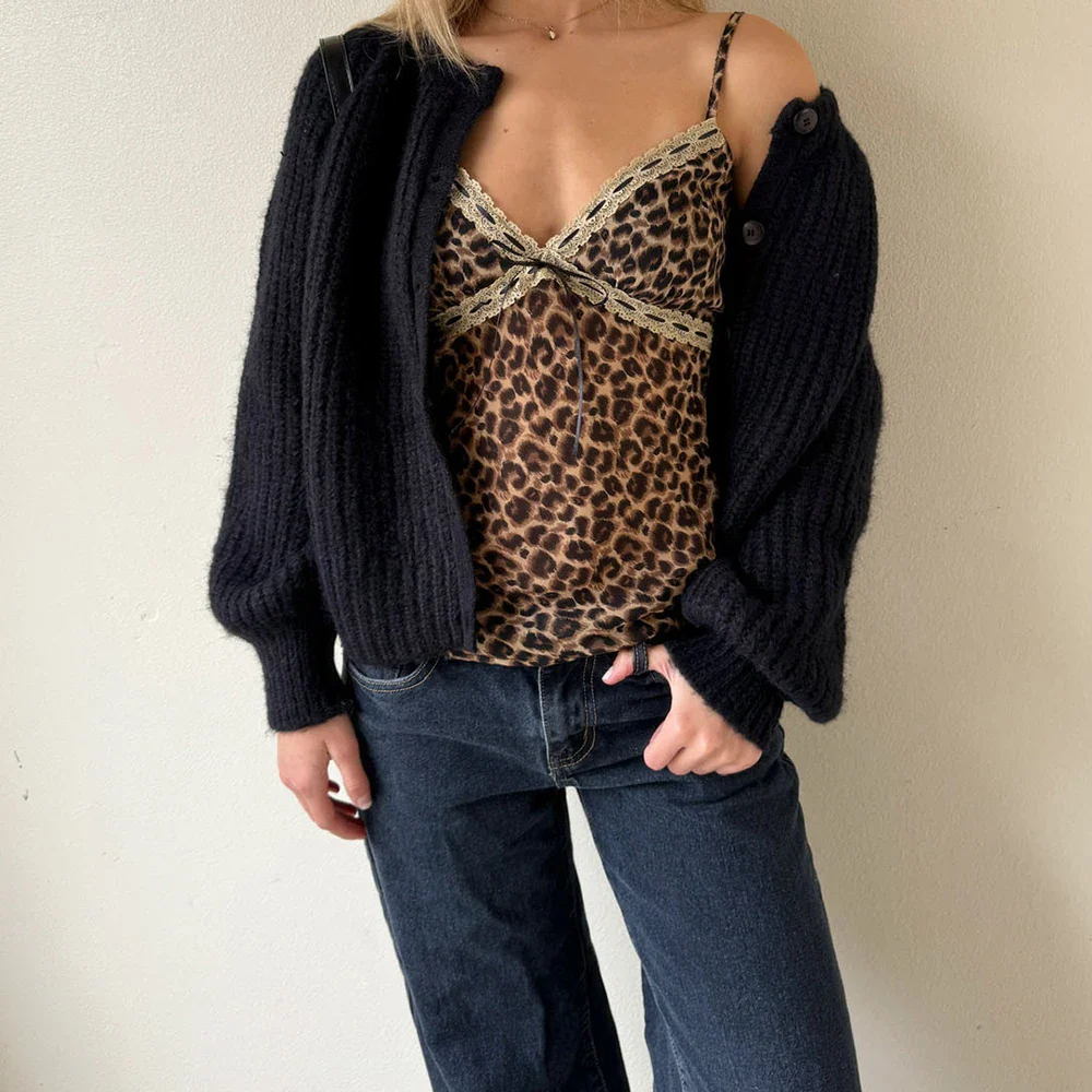 Coquette Leopand Lace Crop Top - Image 5