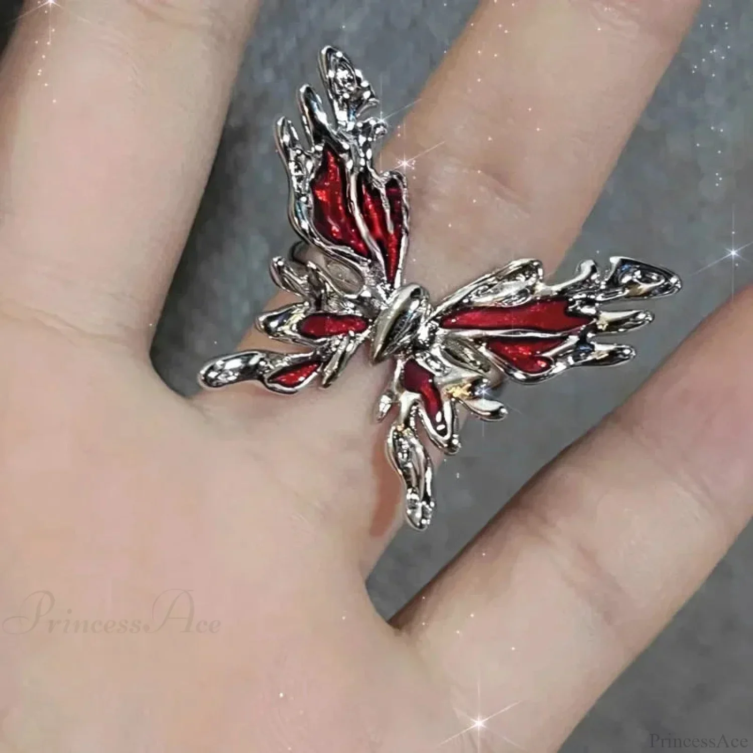Crimson Crystal Glass Medieval Arachnid Ring - Image 2