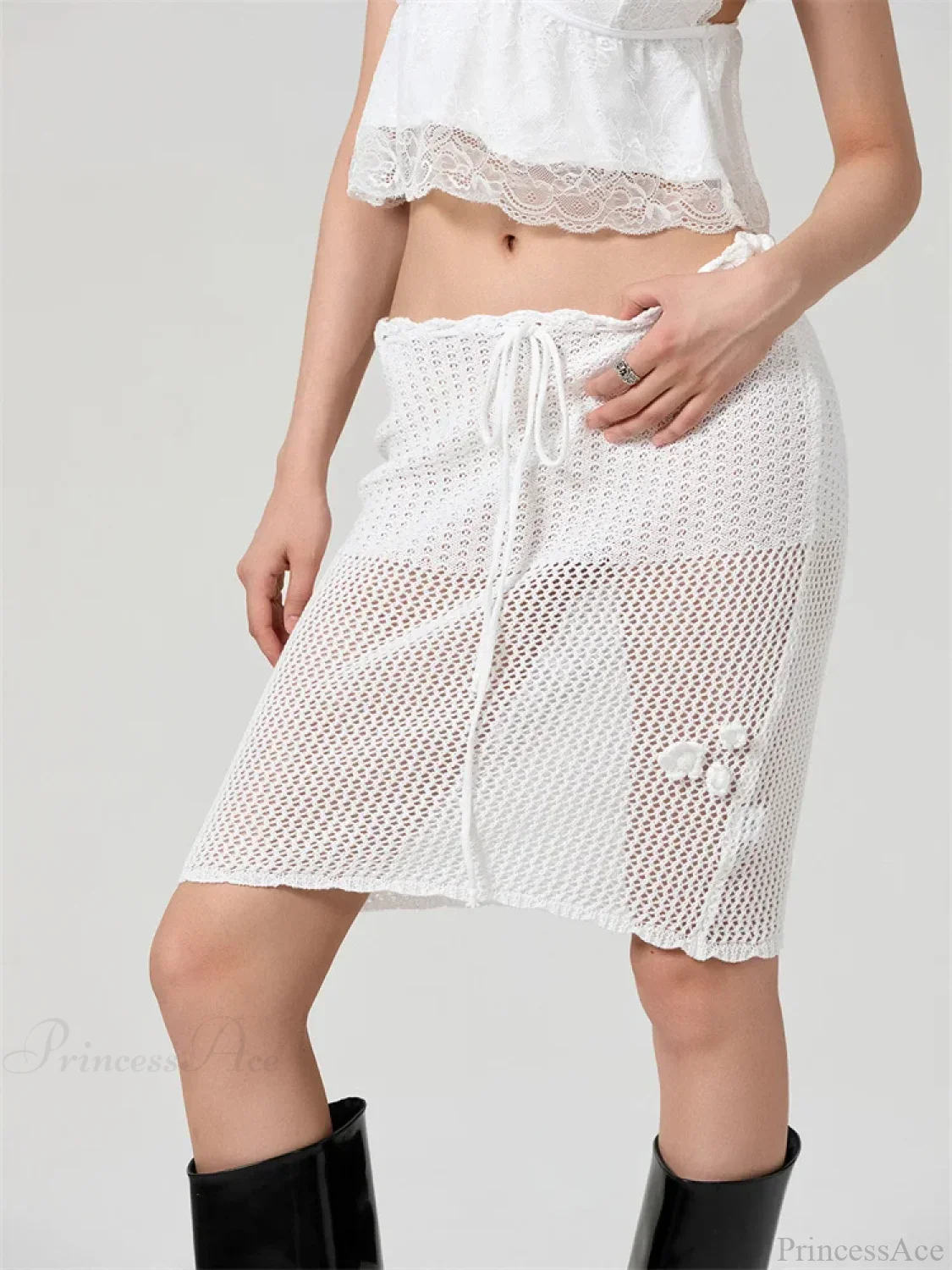 Crochet 3D Flower Patchwork Skirt - Image 4