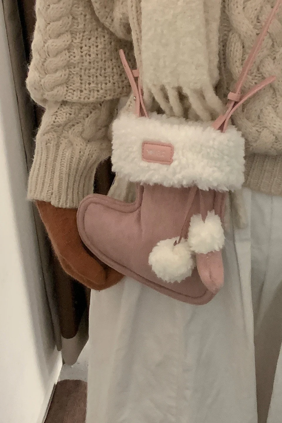 Cute Boot Shape Suede Fuzzy Crossbody Bag Mini Phone Bag - Image 14