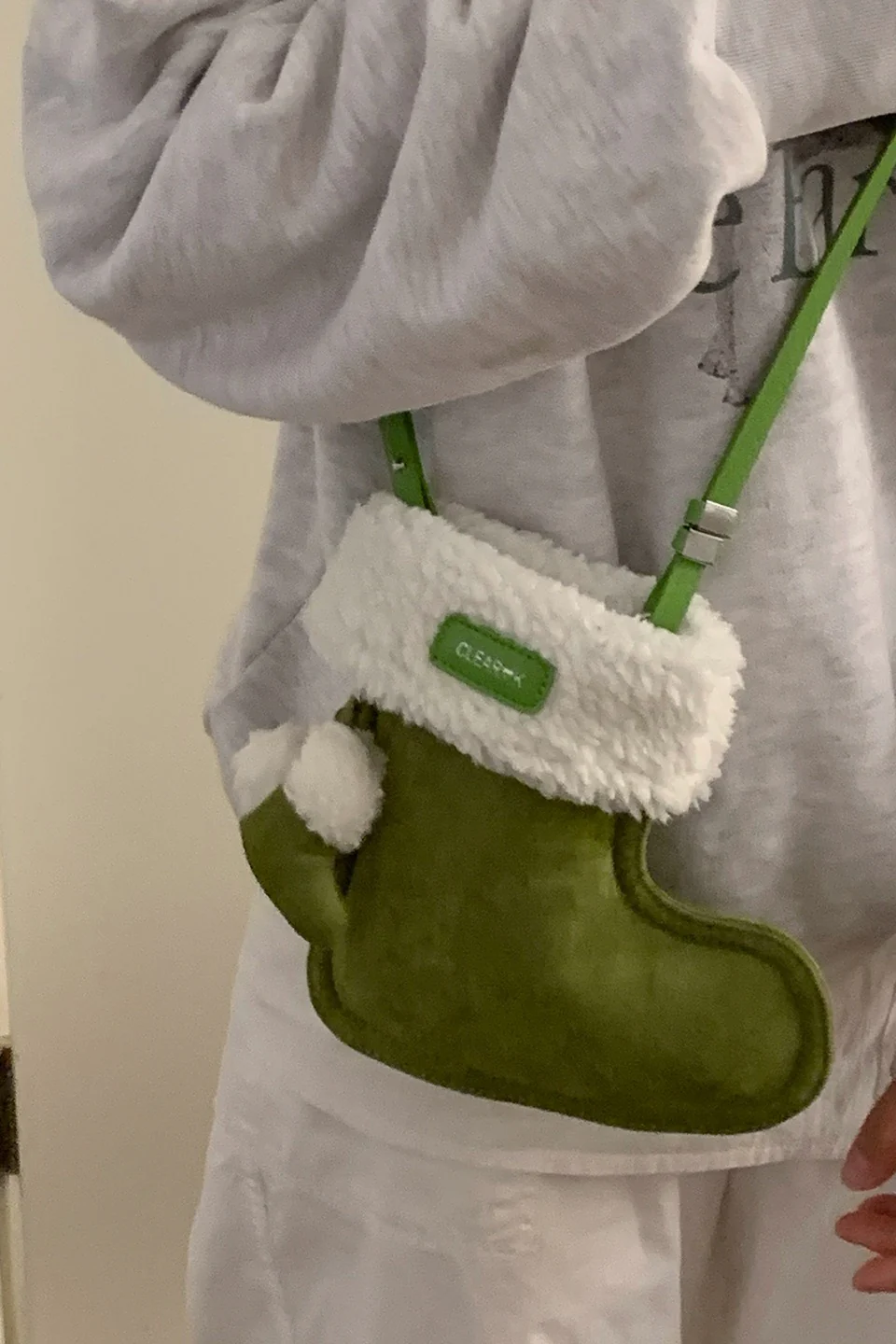 Cute Boot Shape Suede Fuzzy Crossbody Bag Mini Phone Bag - Image 9