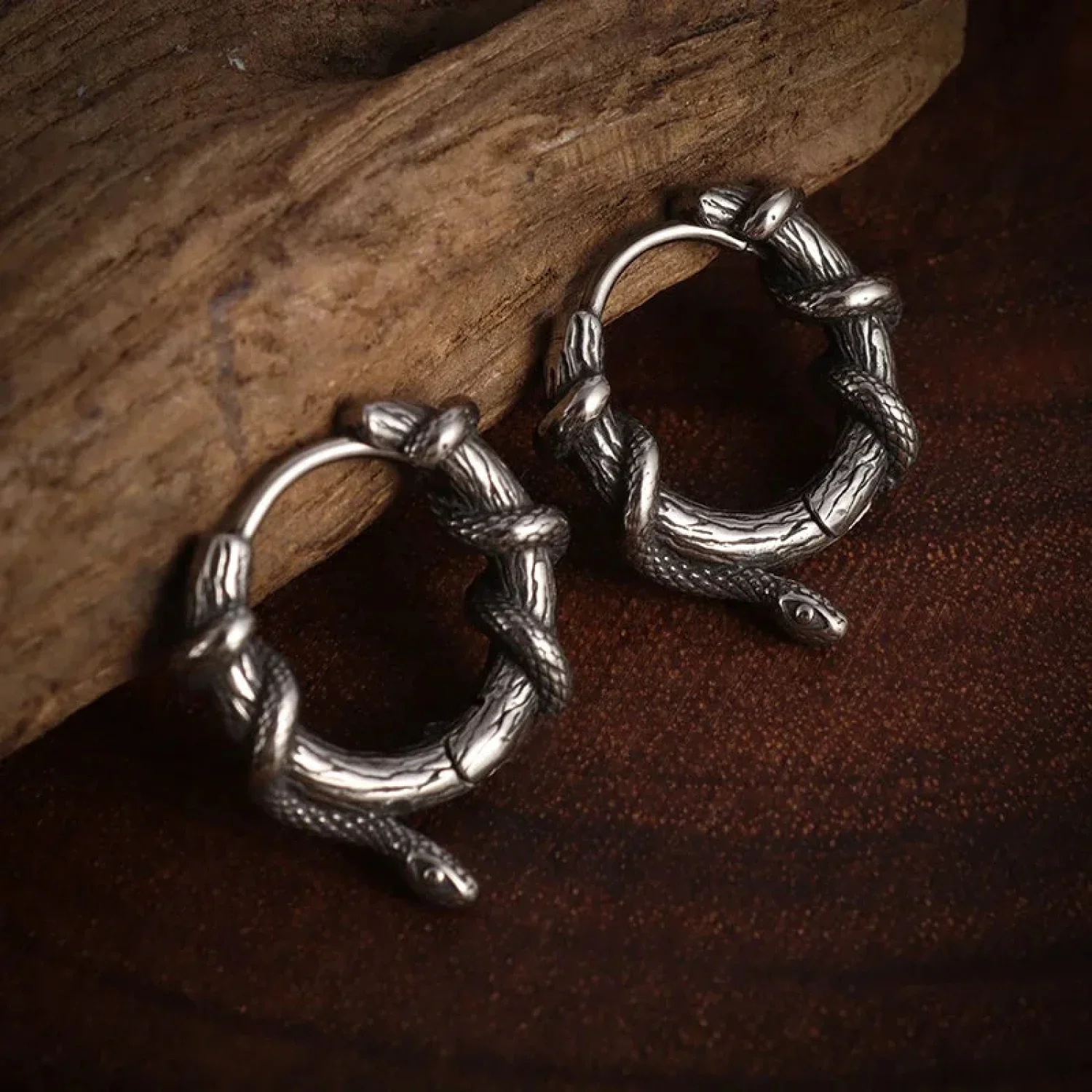 Dark Black Skull Awl Rock Declaration Earring - Image 12