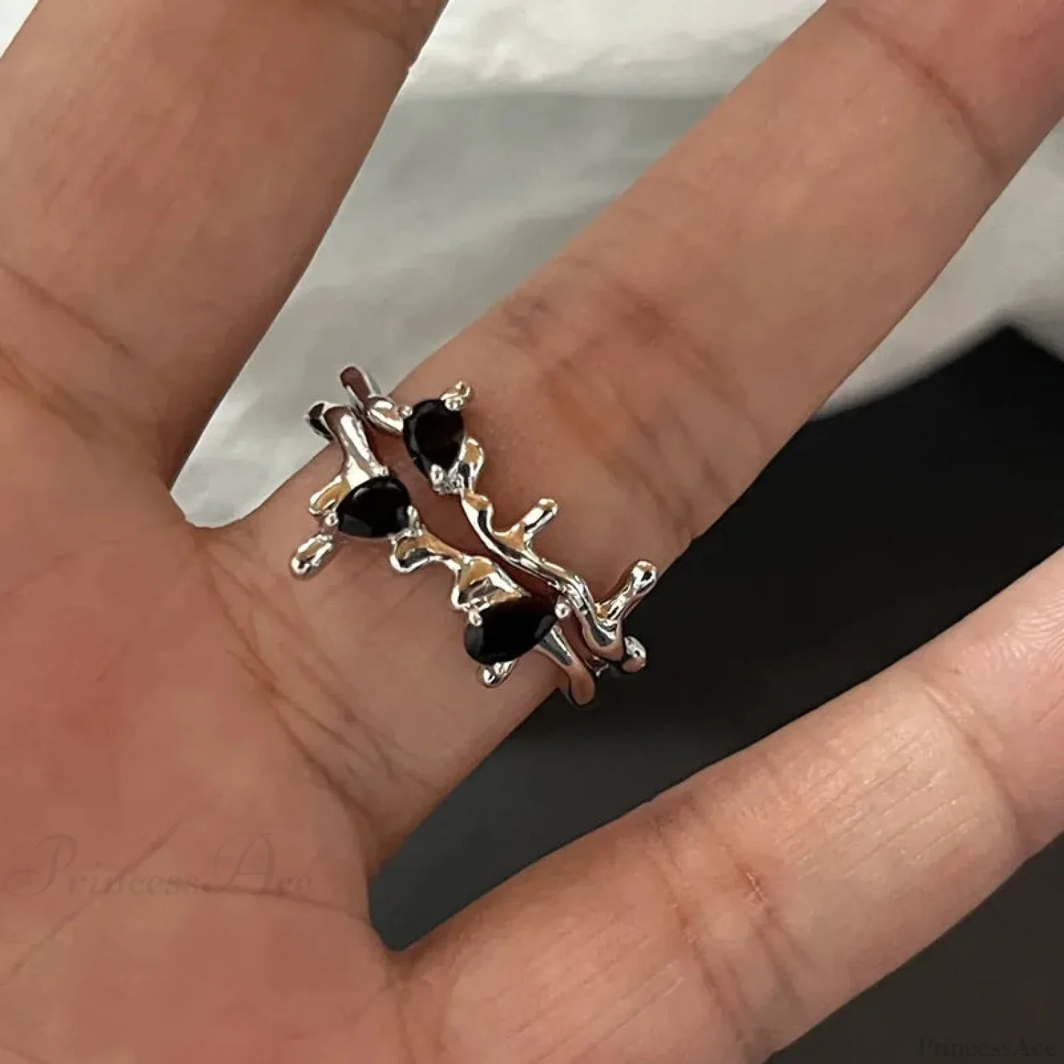 Dark Crystal Ebony Spider Ring - Image 10