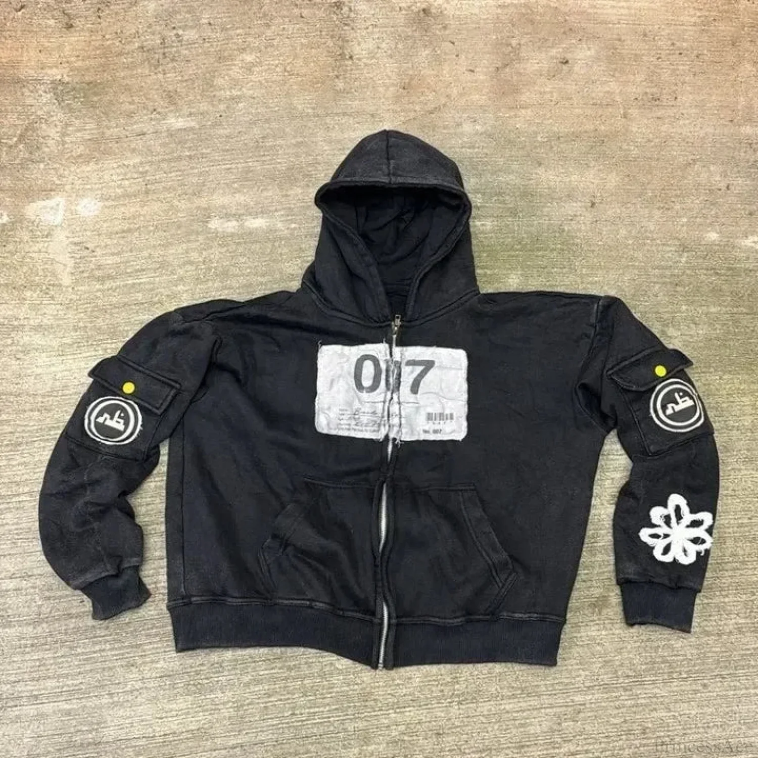 Dark Oversized Design Zip Hoodie - Image 6