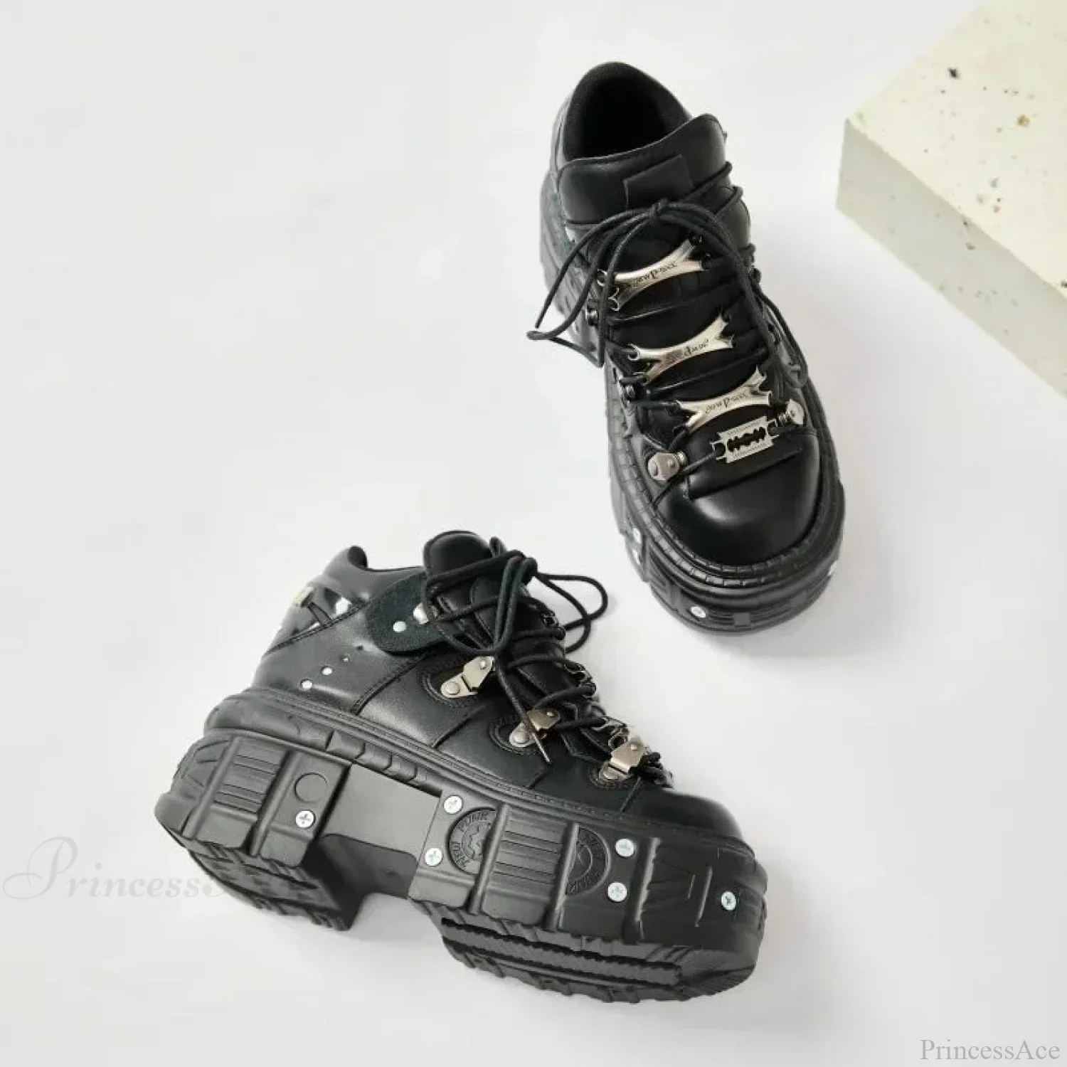 Dark Patchwork Bulky Sneaker - Image 4