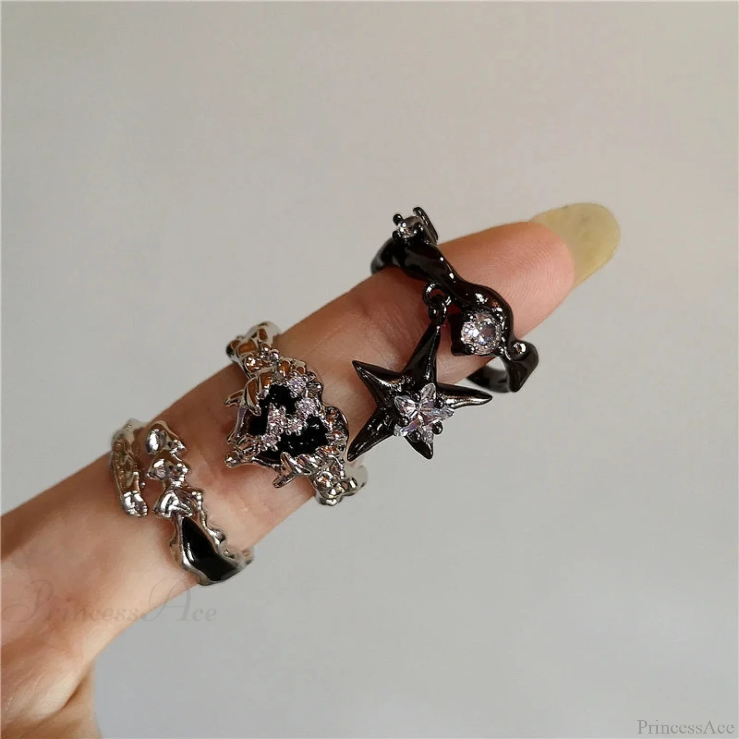 Dark Thorny Rose Pair Ring - Image 3