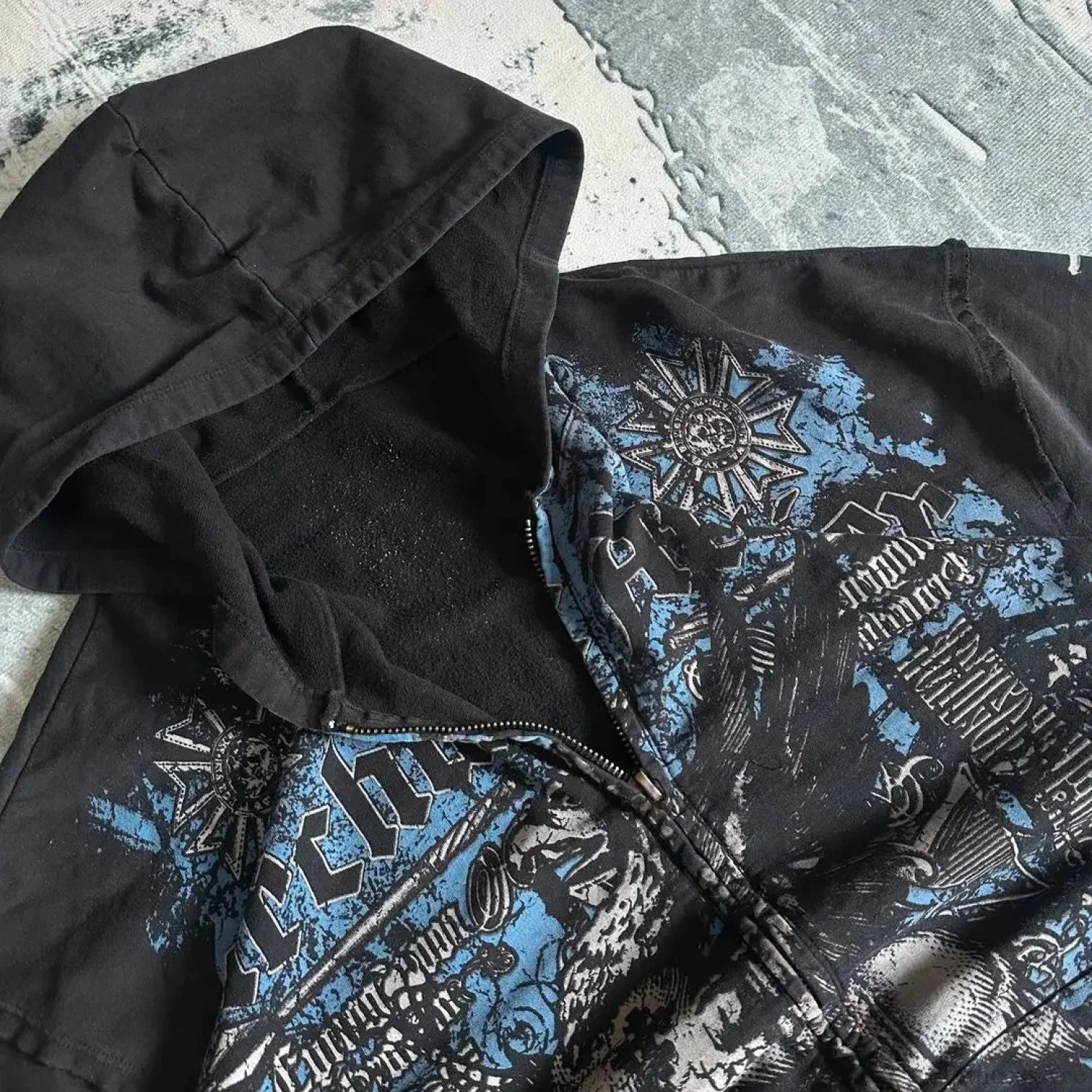 Dark Vintage Design Zipper Hoodie - Image 6