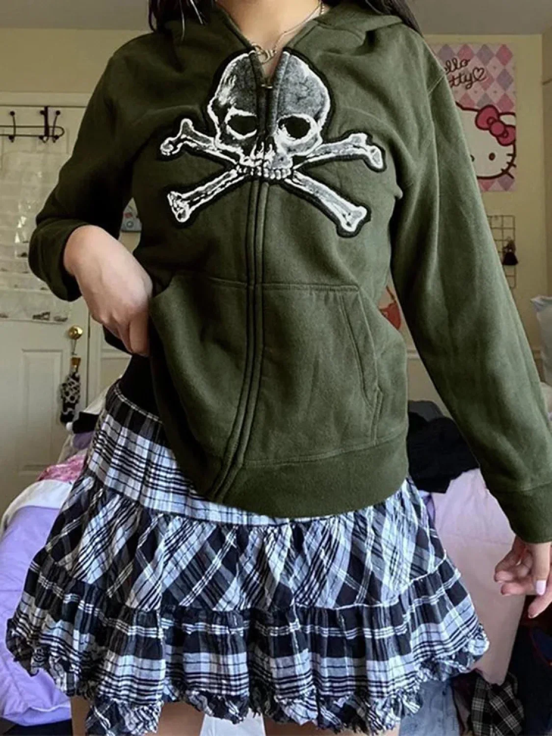 Dark Vintage Skull Zip Hoodie - Image 2