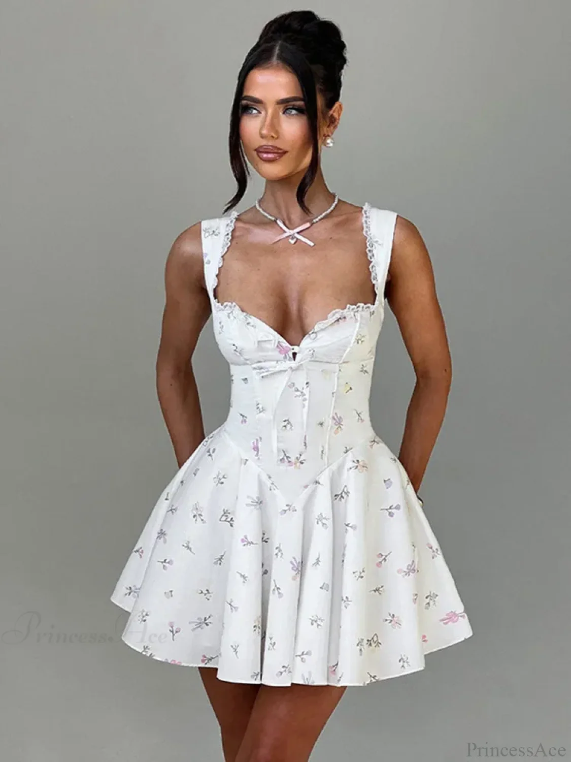Deep V Backless Pleated Mini Dress - Image 4