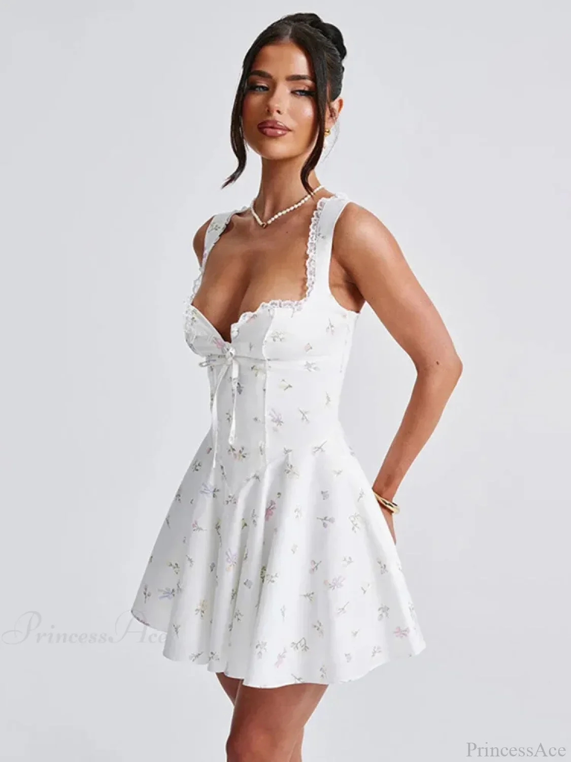 Deep V Backless Pleated Mini Dress - Image 5