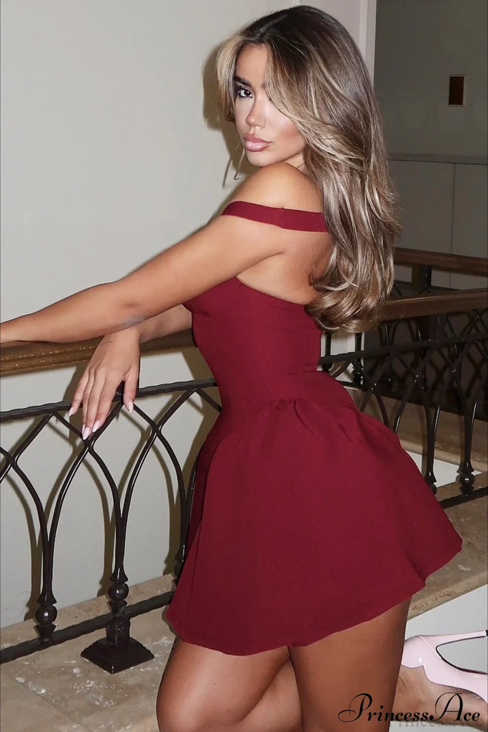 Deep V-Neck Open-Back Edgy Solid Party Dress - Image 2