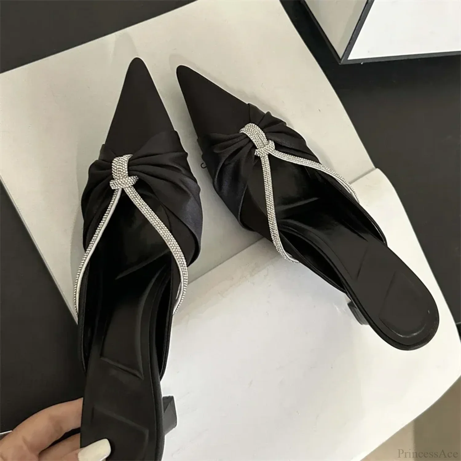Design Style Crystal Pointed Fashion Thin Heels Shallow Casual Dress Low Heel Pump - Image 3