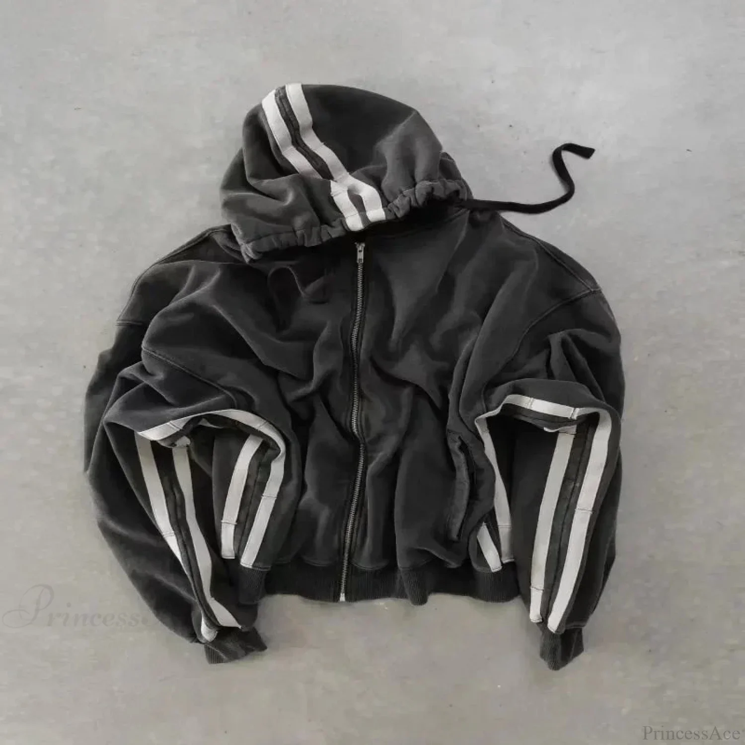 Distress Vintage Gothic Skull Hoodie - Image 12