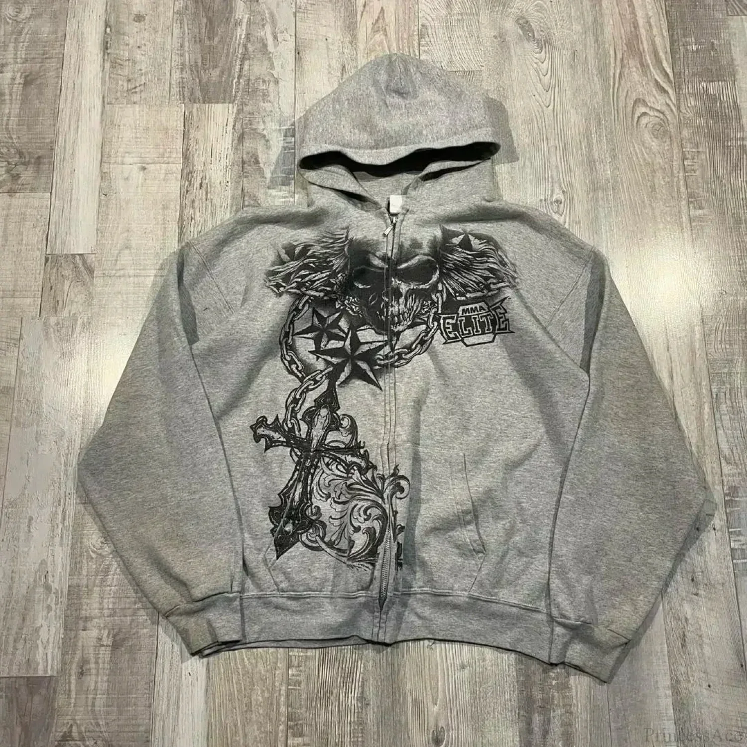 Distress Y2K Gothic Skull Hoodie - Image 4