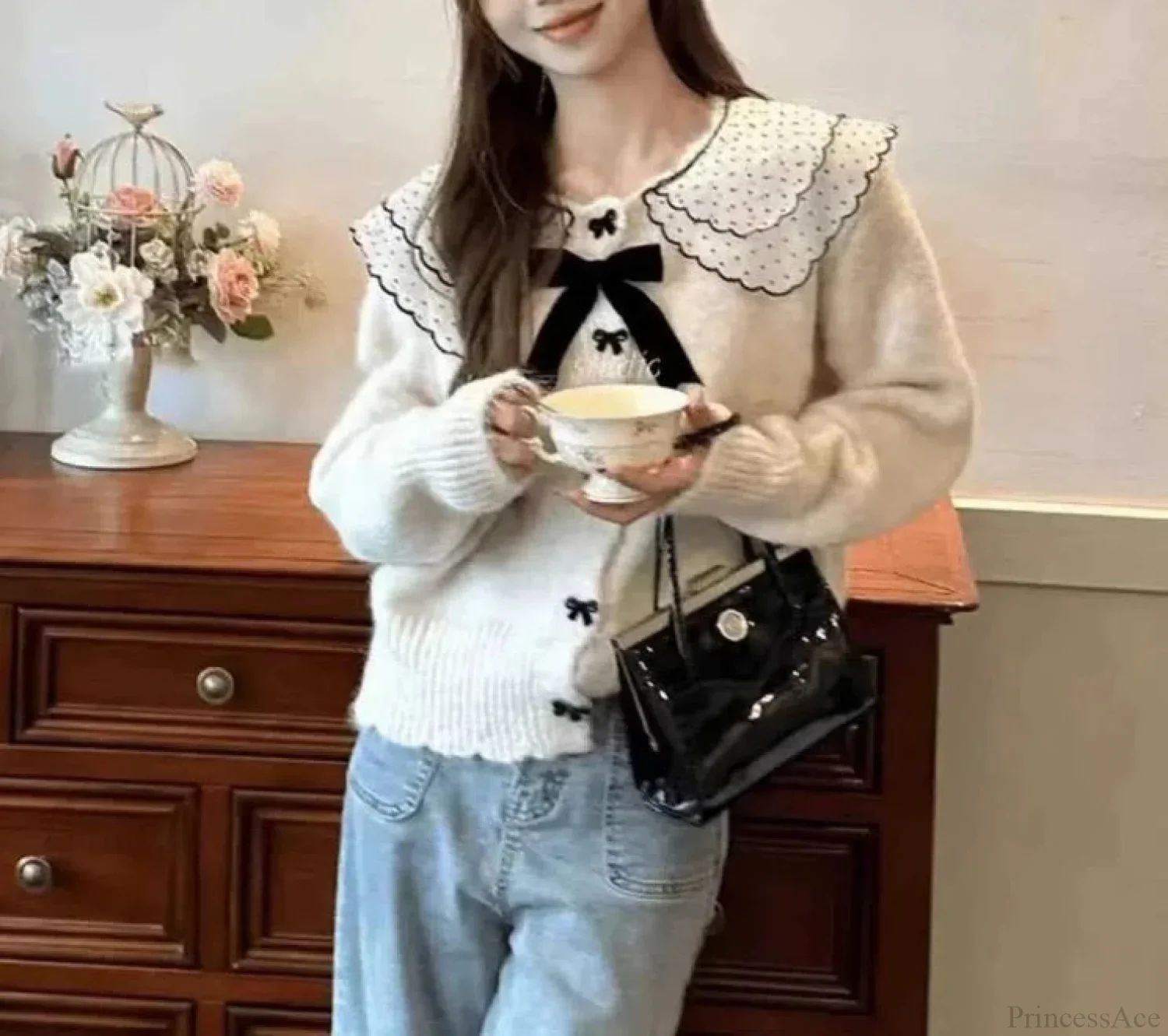 Doll Collar Loose Button Knit Cardigan - Image 5